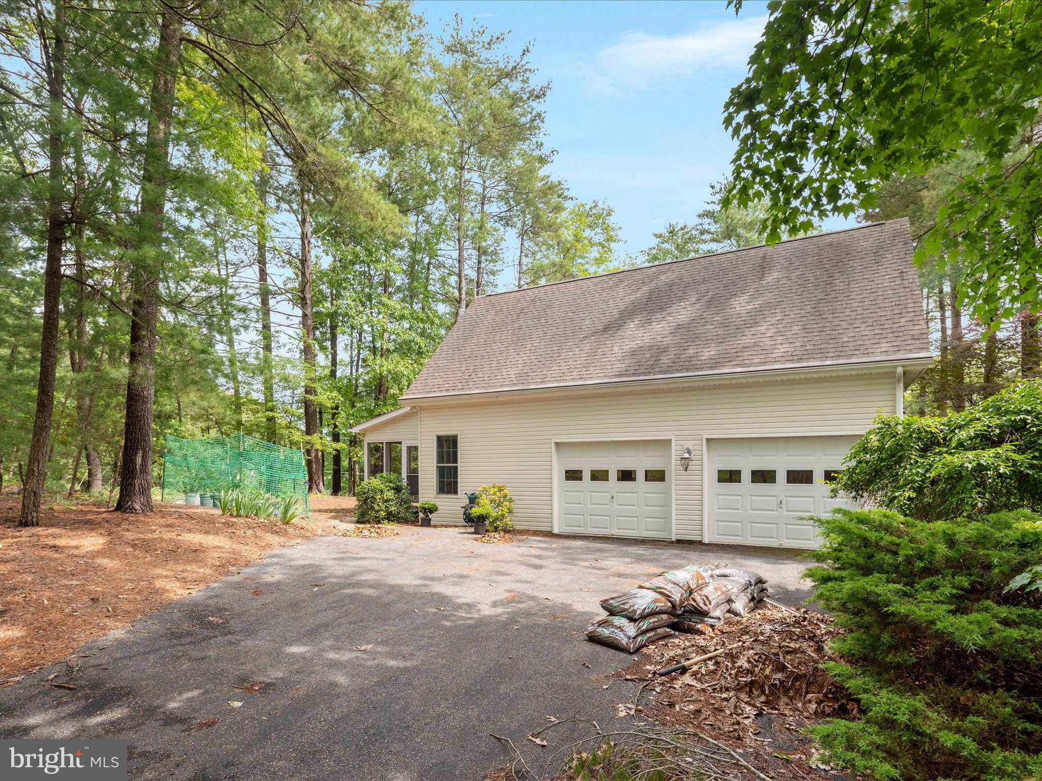 228 Sunset Cir photo 42