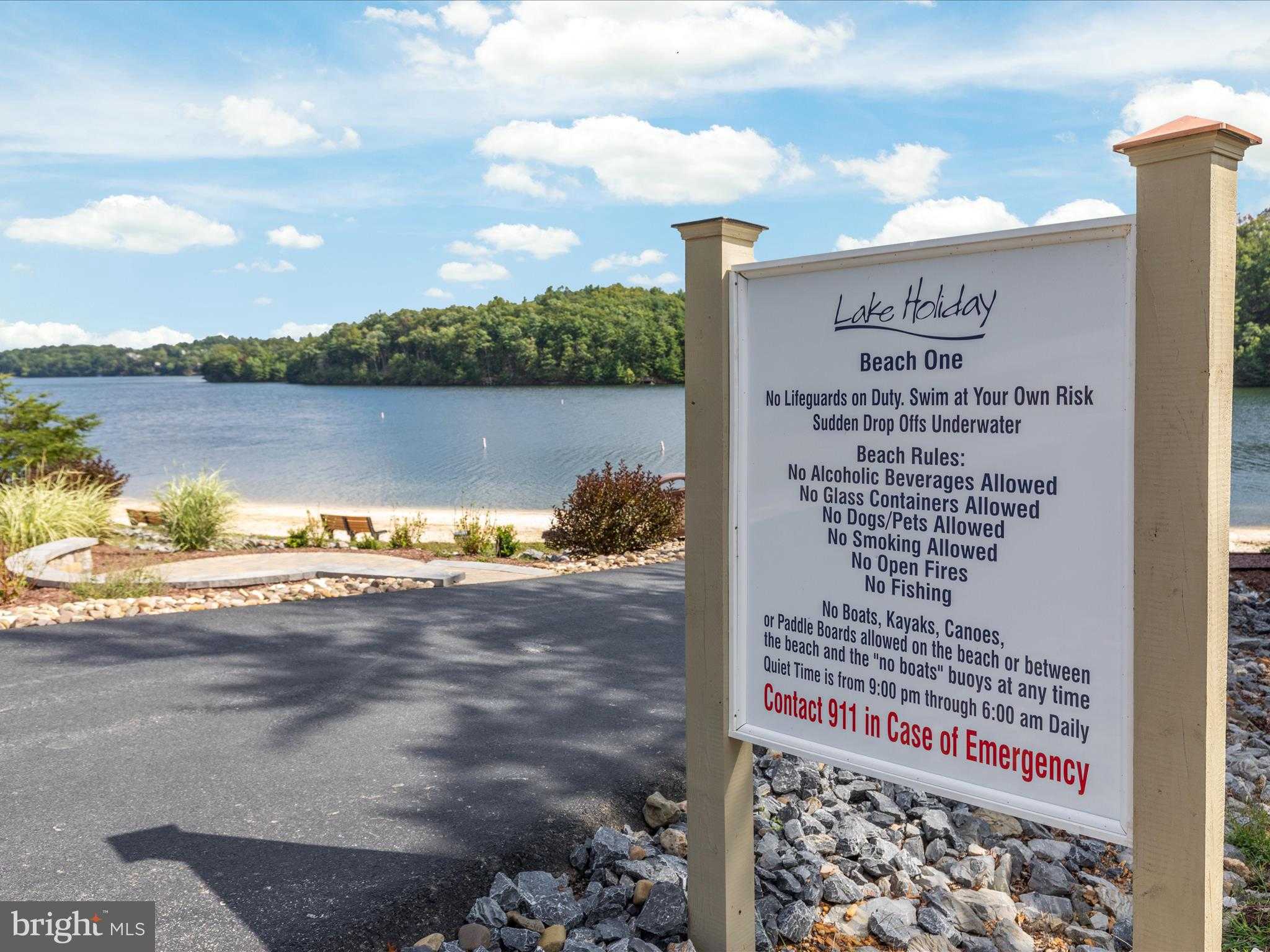 228 Sunset Cir photo 60