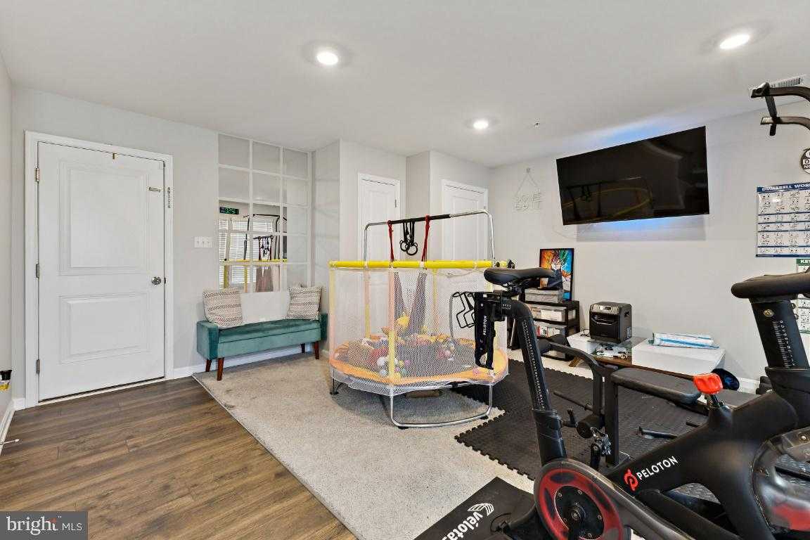 2707 Princess Victoria Way photo 22