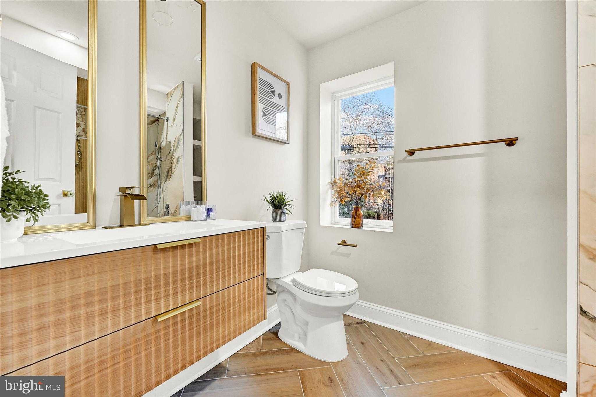 1304 Rutter St photo 12