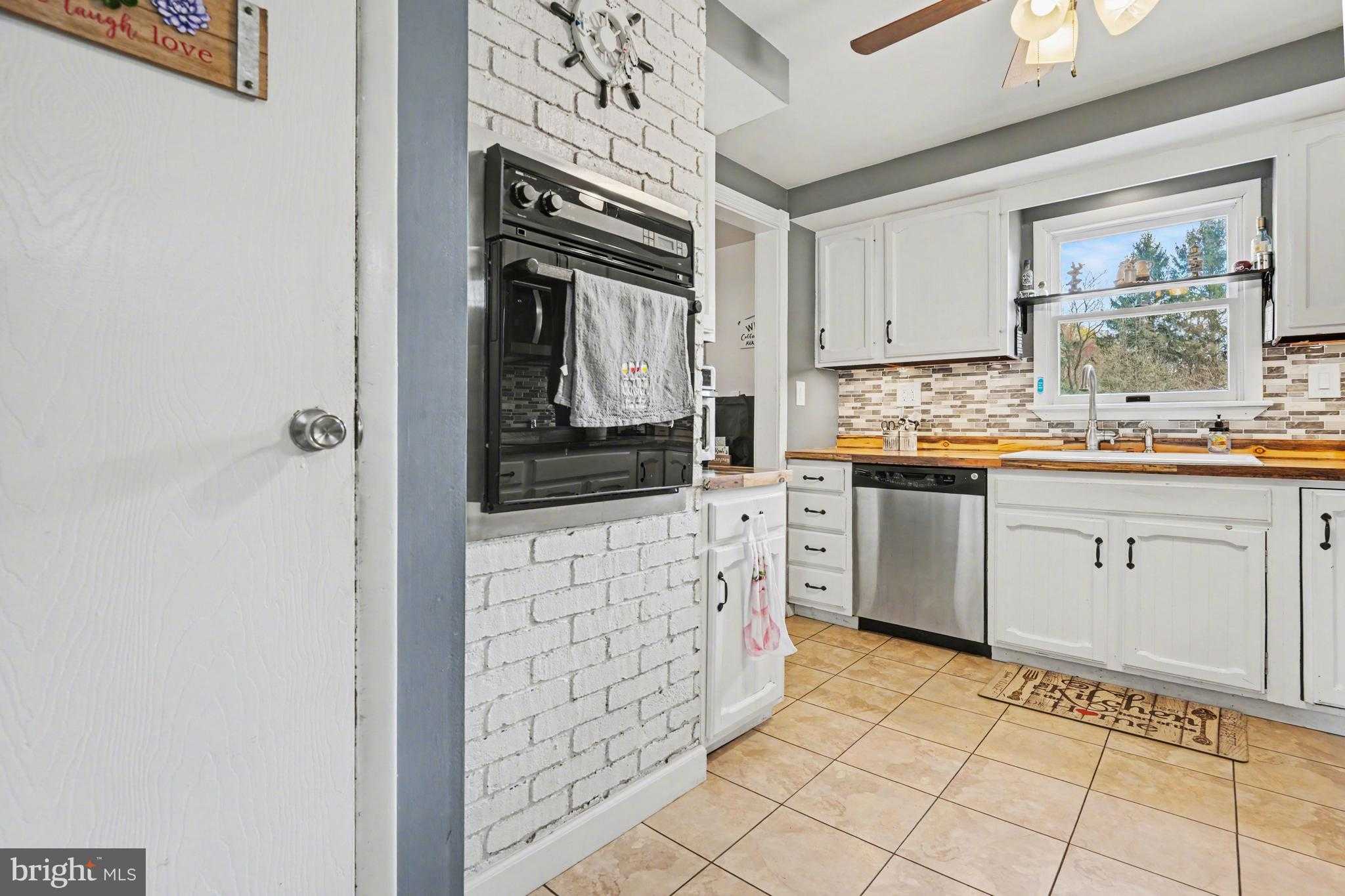 1442 Harvey Ln photo 19