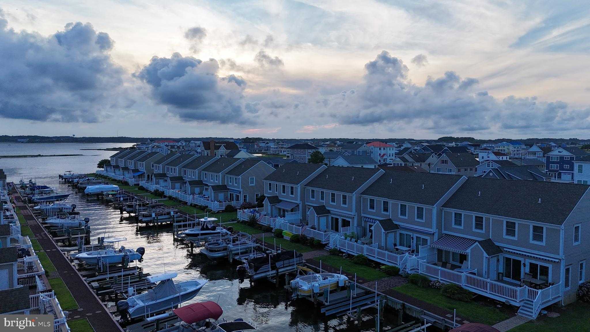 13031 Hayes Ave photo 58