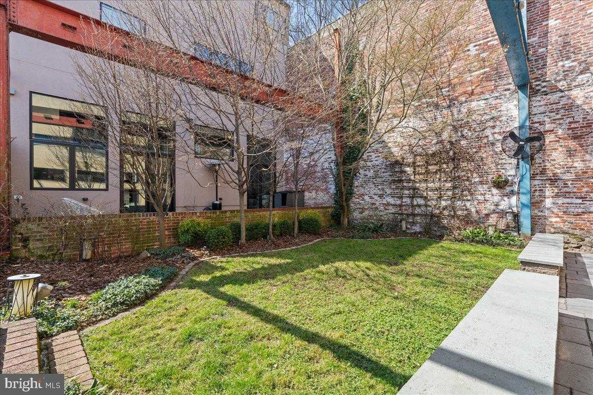 314 Fitzwater St # 16 photo 10