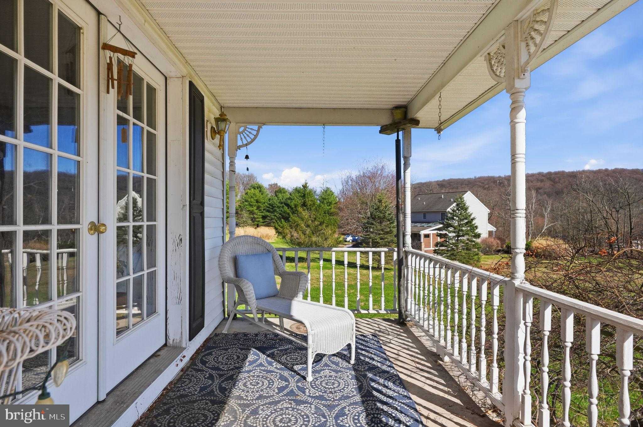 2531 Apple St photo 5