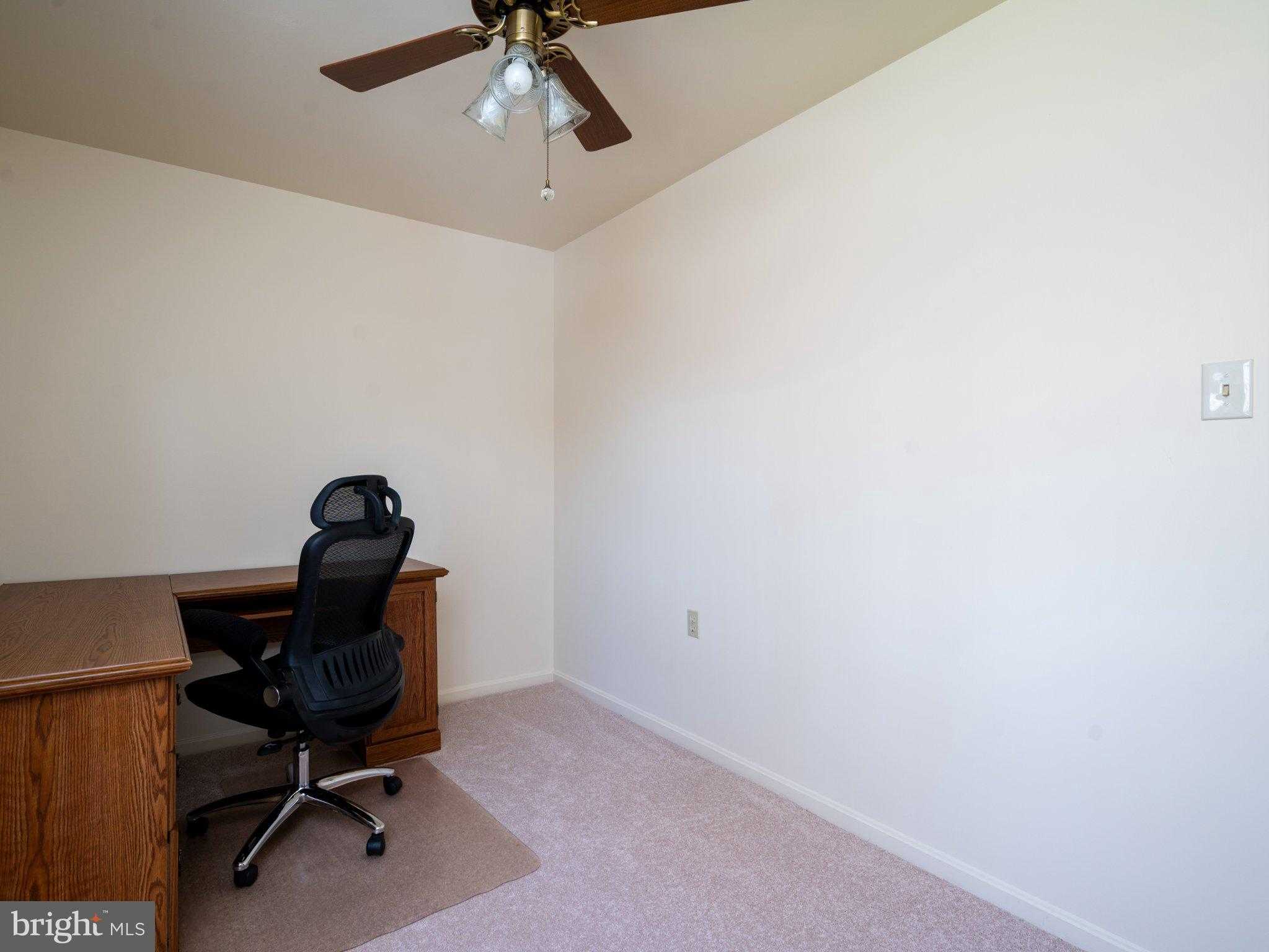 3213 Manitoba Dr photo 32