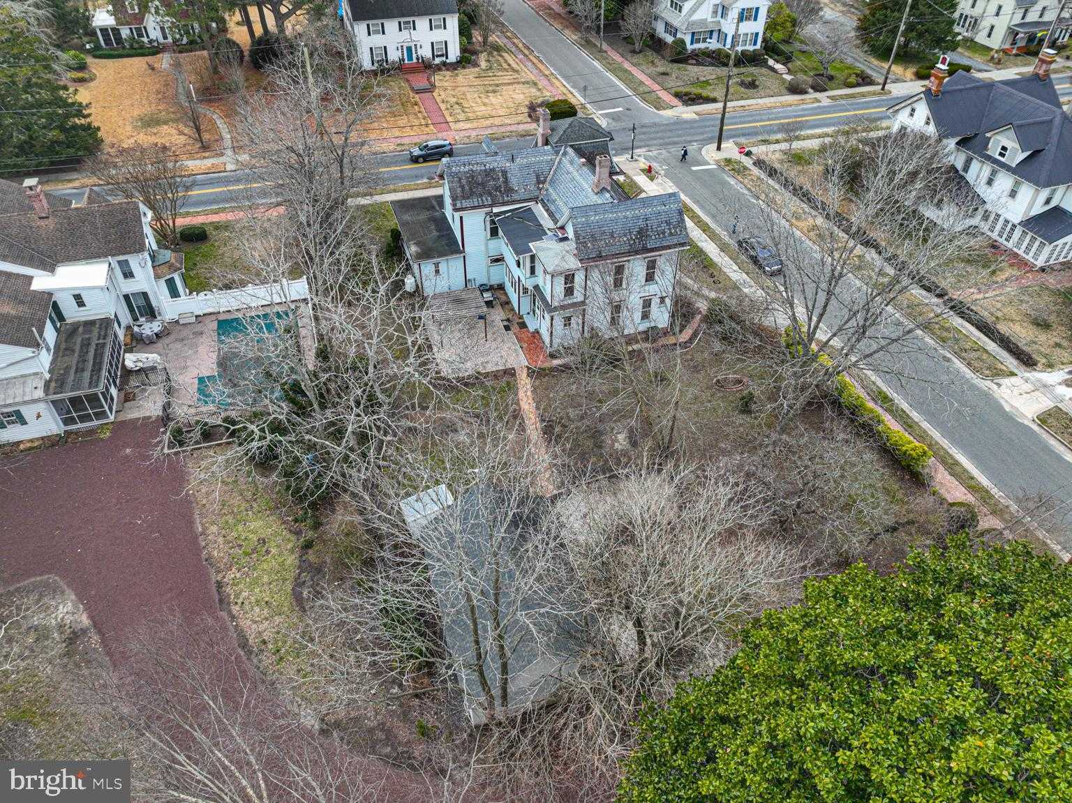 101 S Church St photo 110