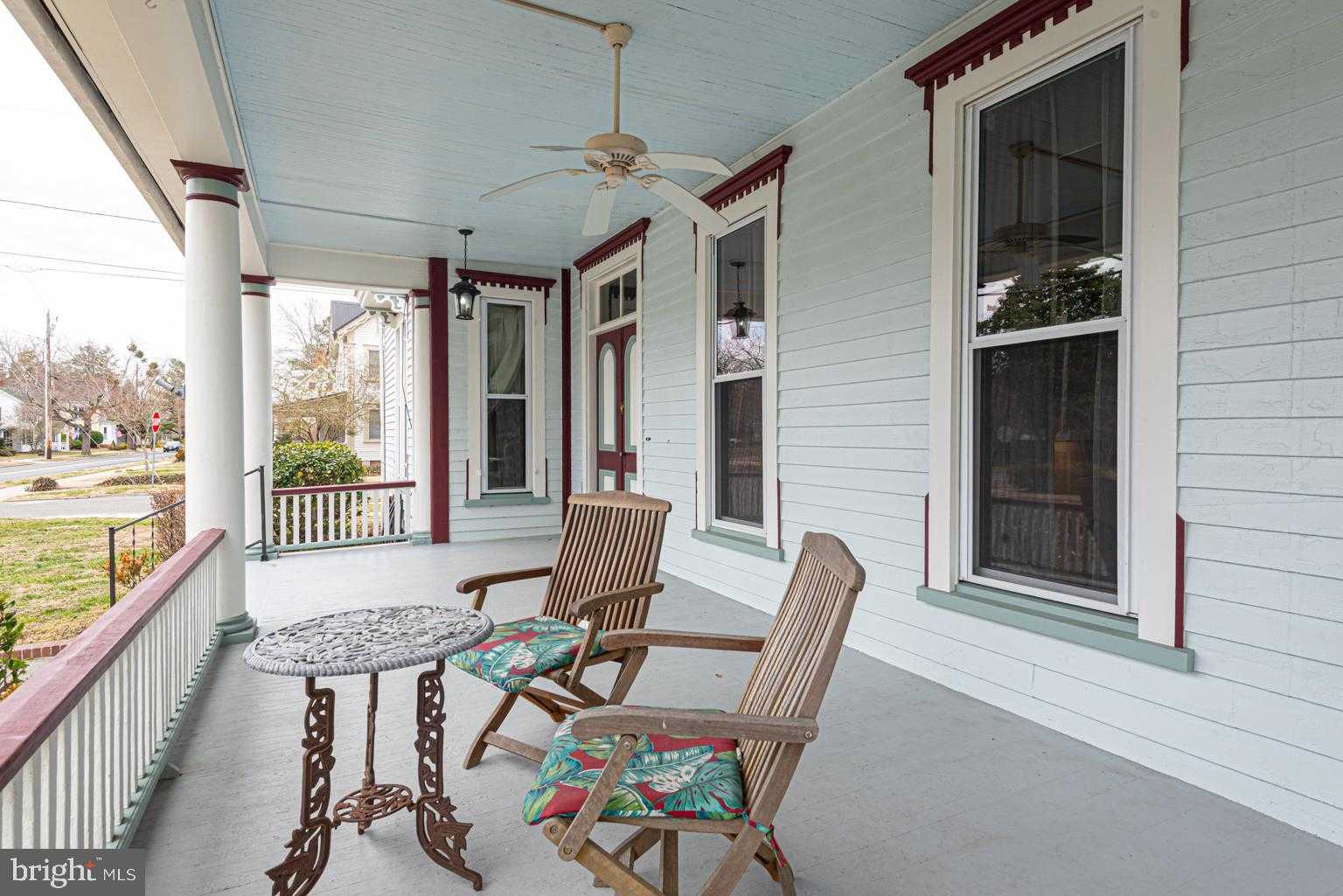 101 S Church St photo 17