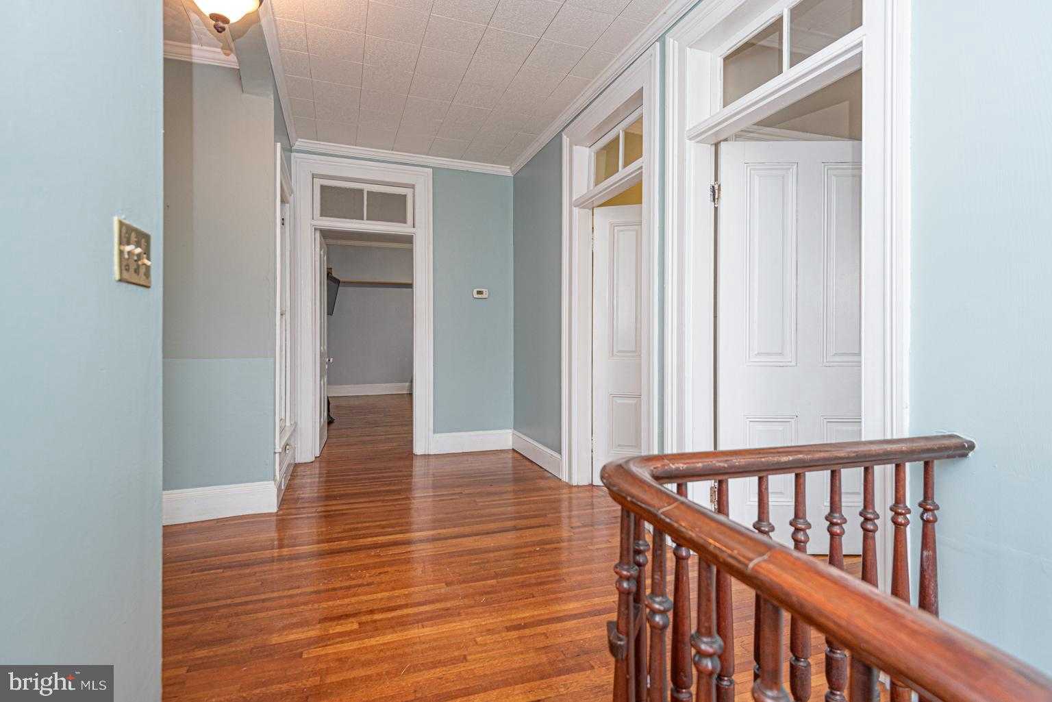 101 S Church St photo 50