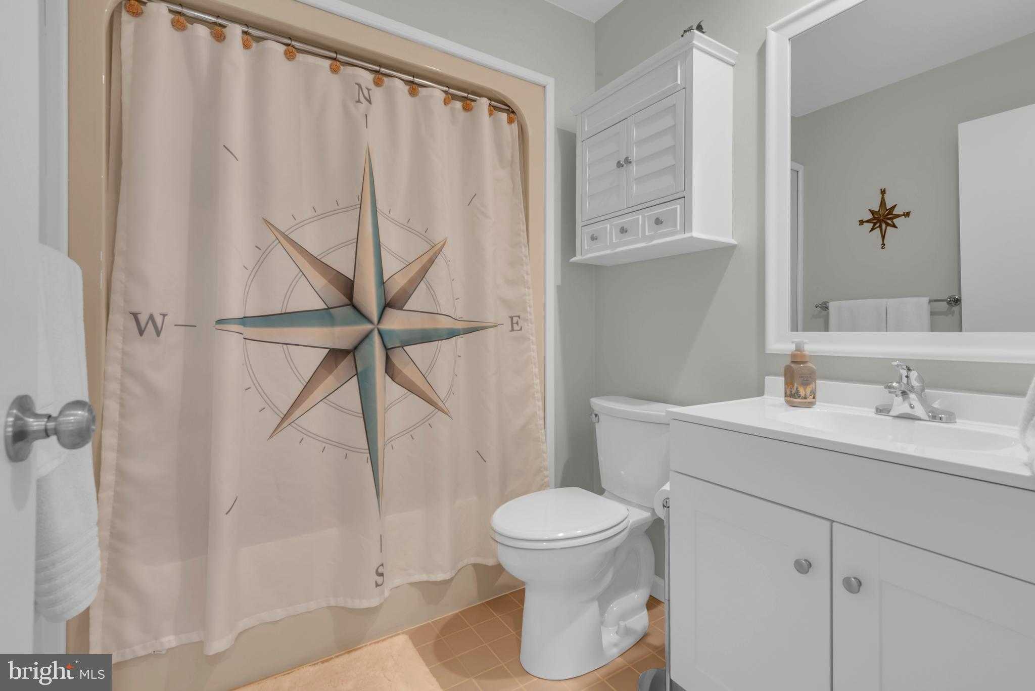 114 Bayview photo 21