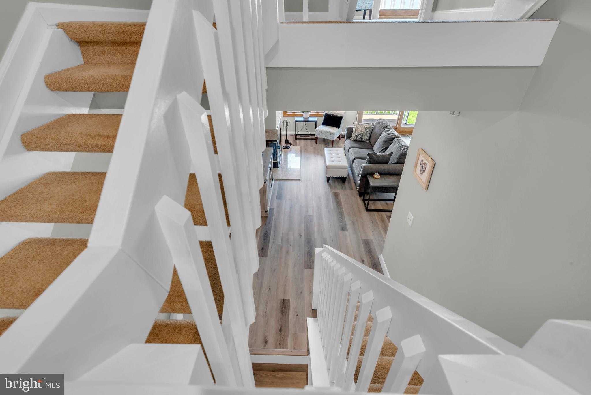 114 Bayview photo 23