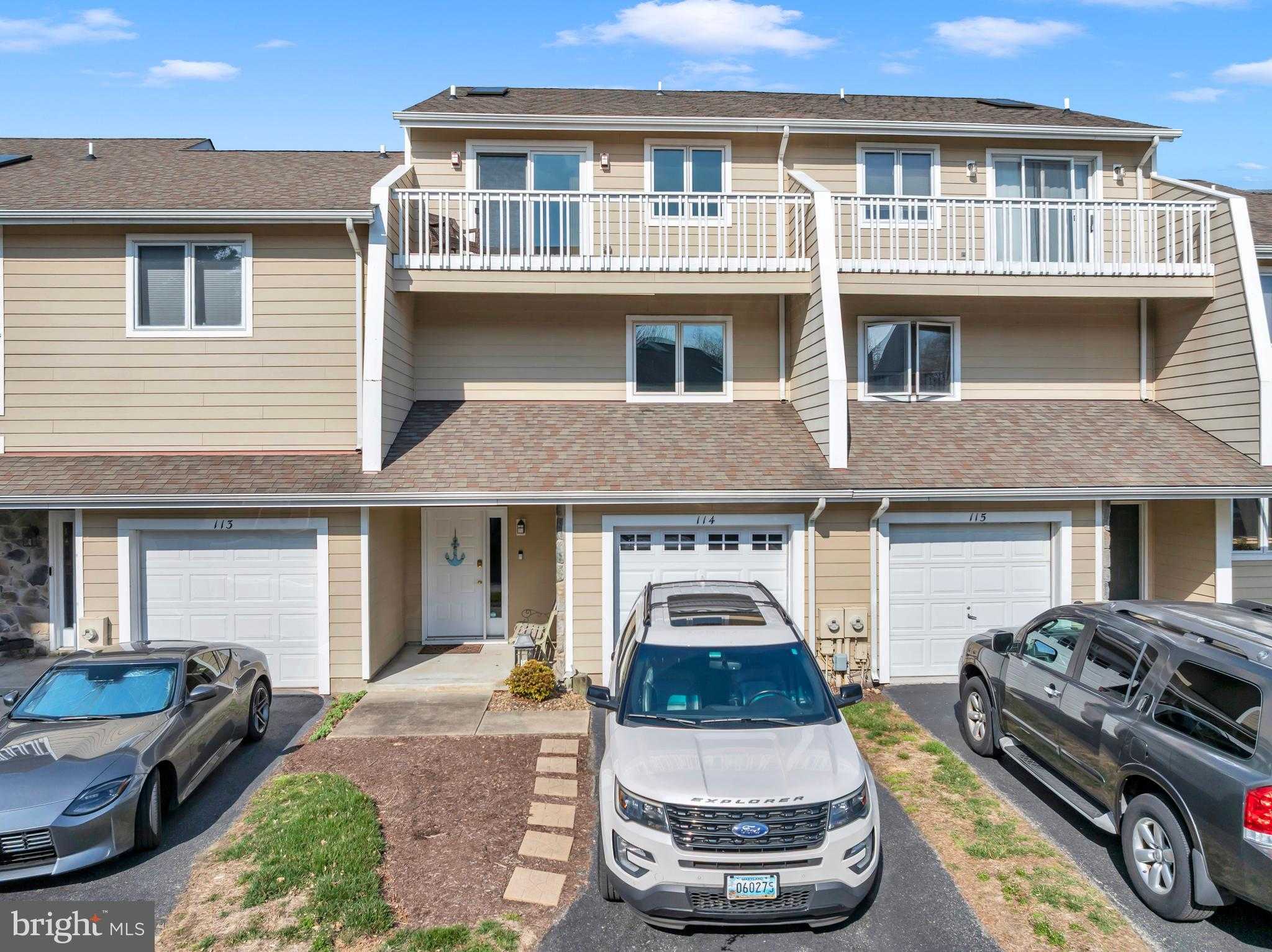 114 Bayview photo 52