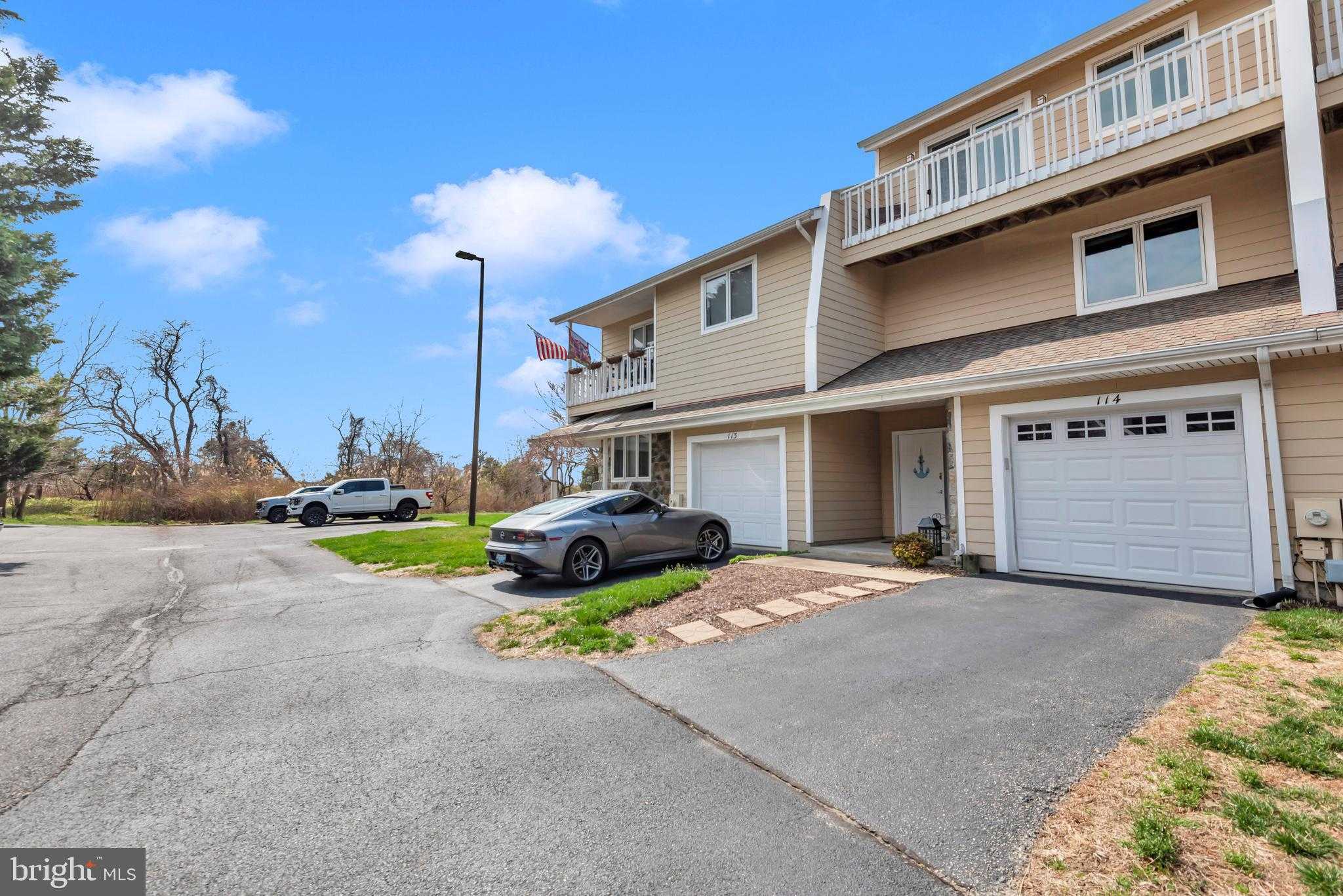 114 Bayview photo 56