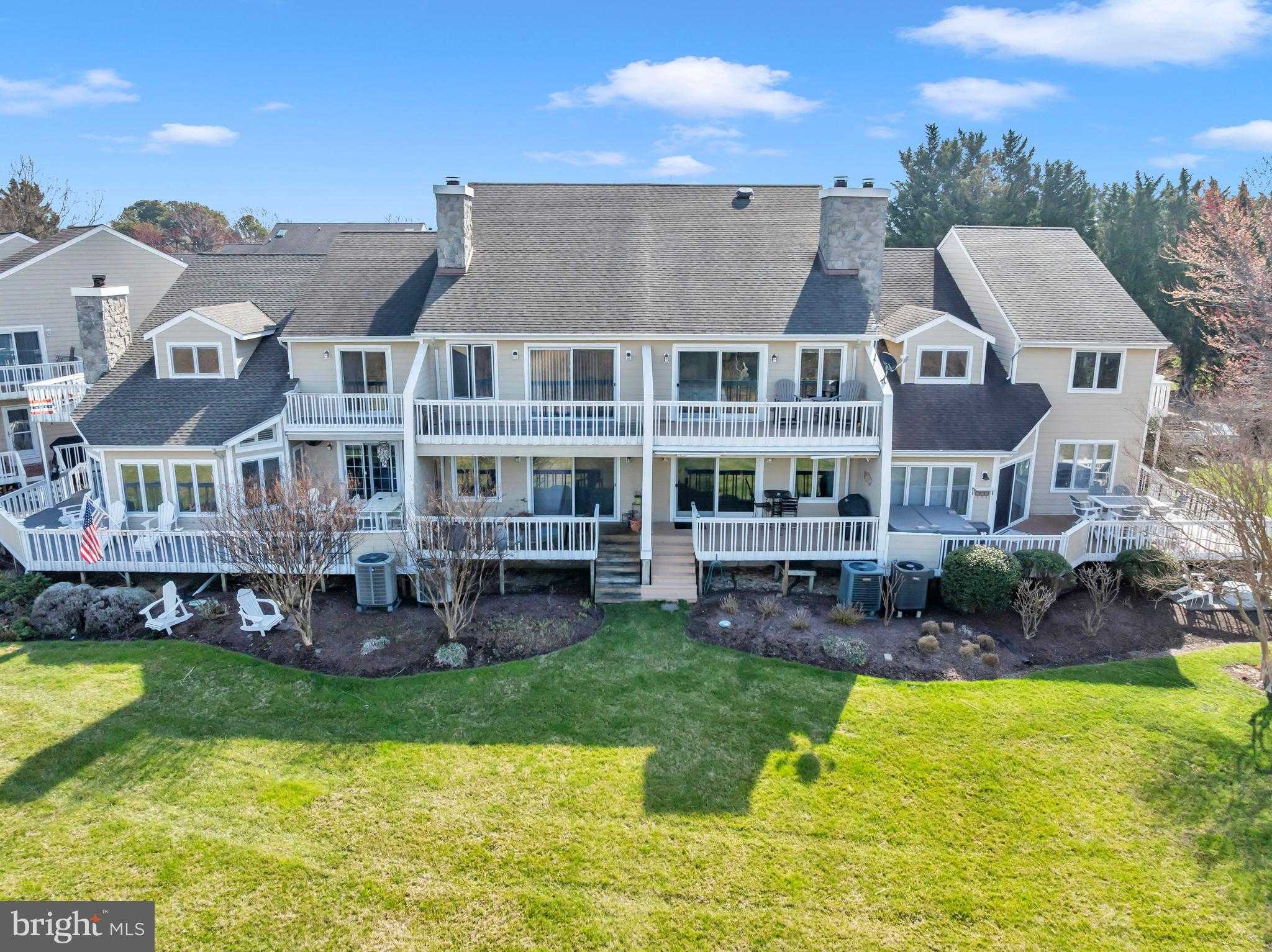 114 Bayview photo 71