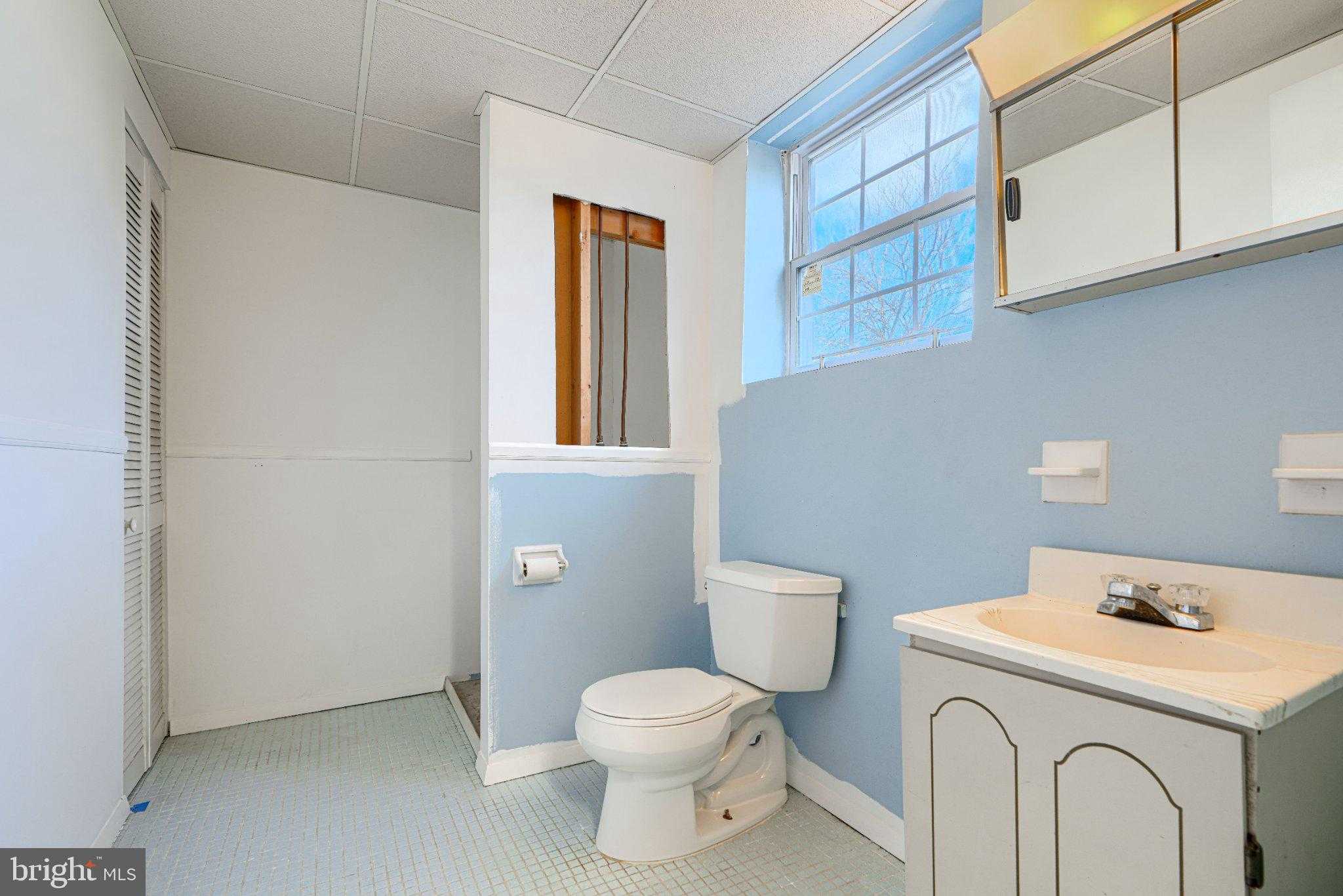 756 223rd St photo 29