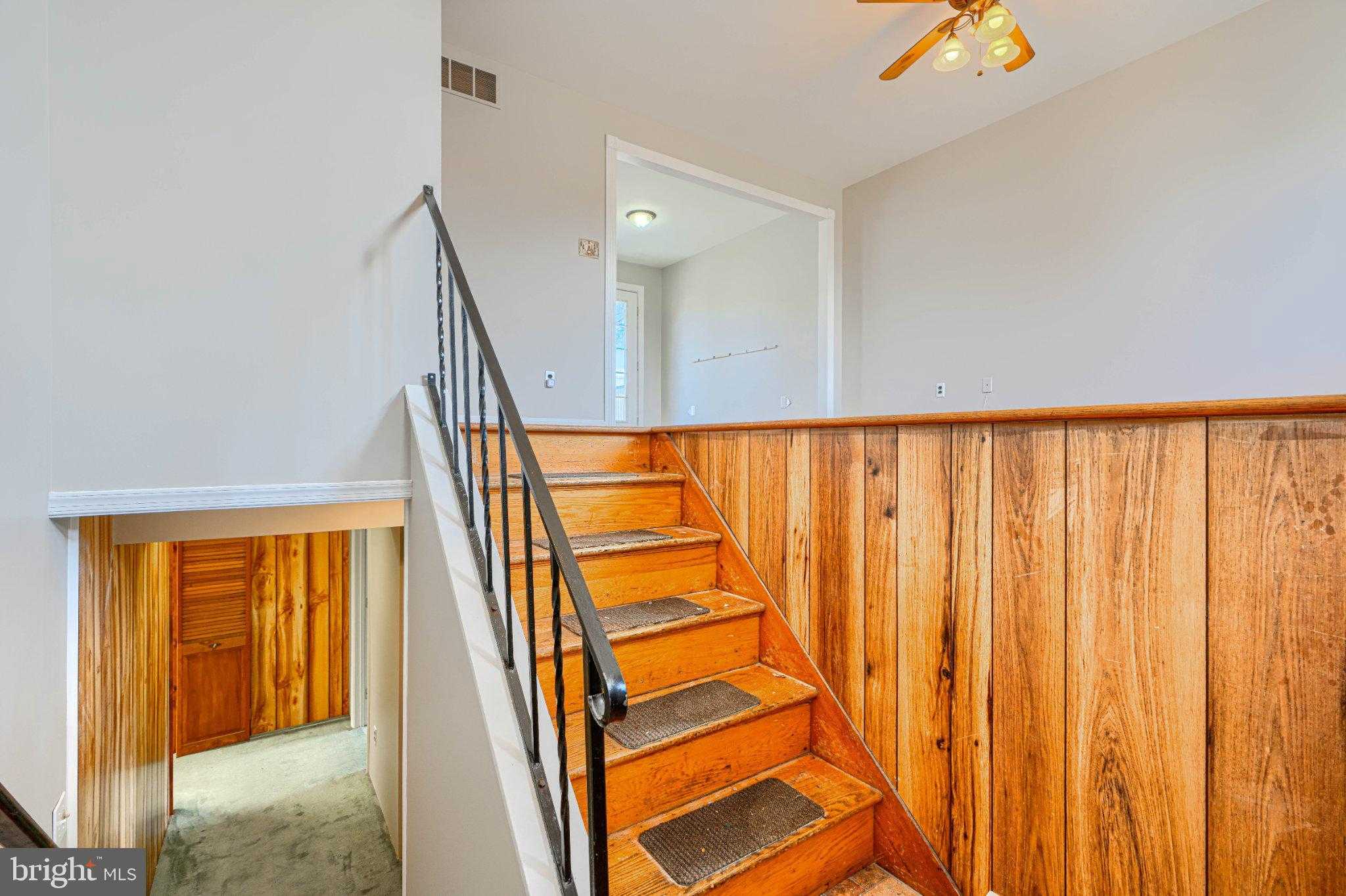 756 223rd St photo 3