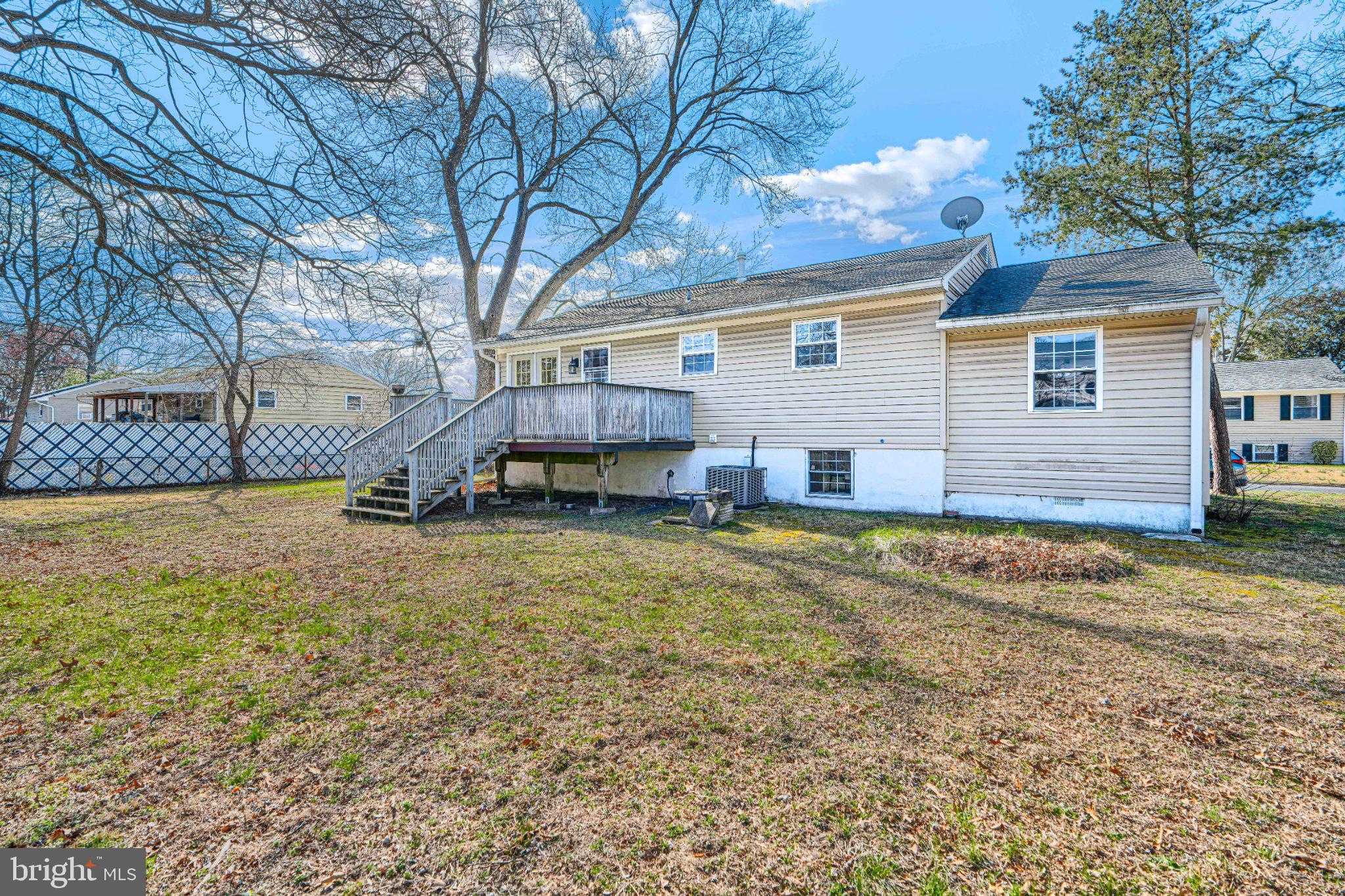 756 223rd St photo 33