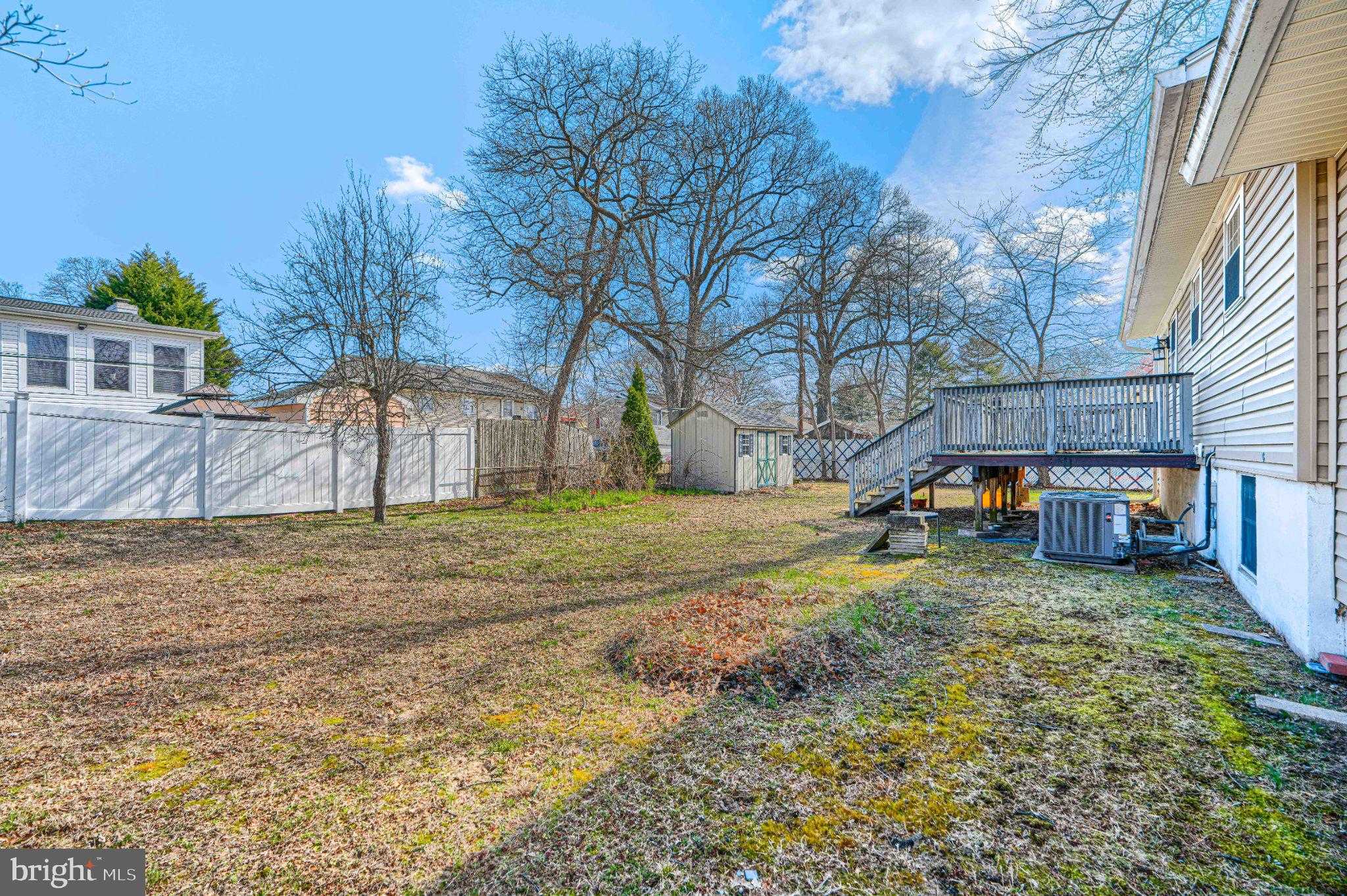 756 223rd St photo 34