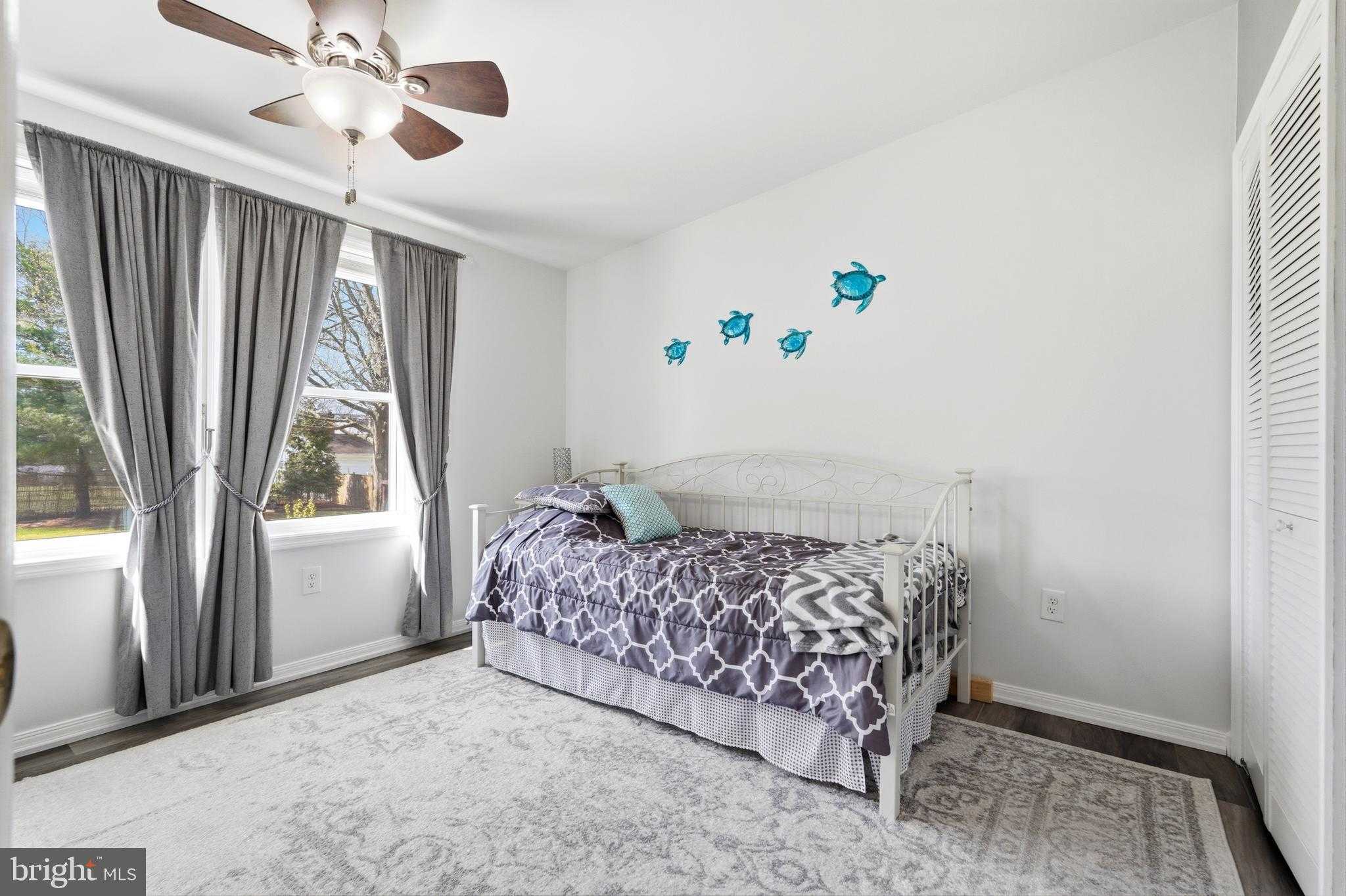 1556 Reinhardt Ln photo 21