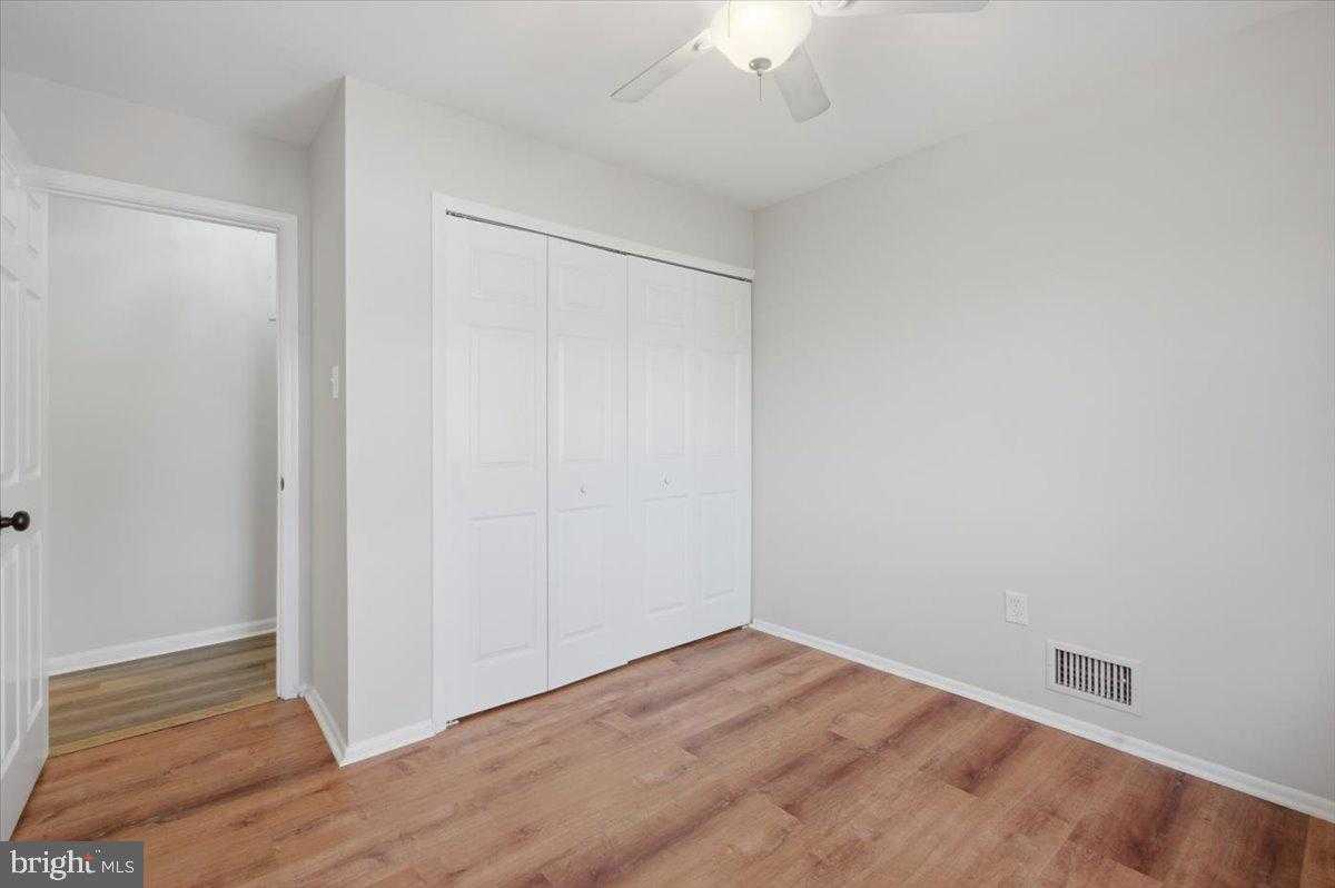 105 Baker Ln photo 24