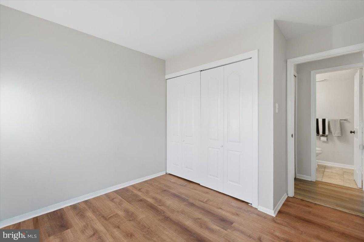 105 Baker Ln photo 26