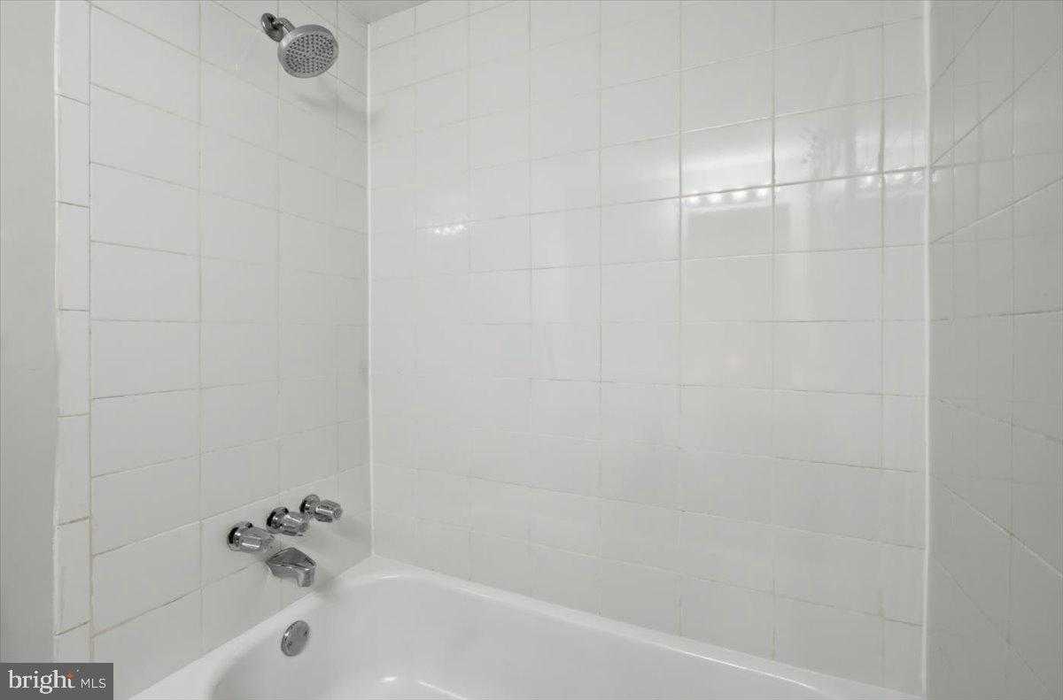 105 Baker Ln photo 28