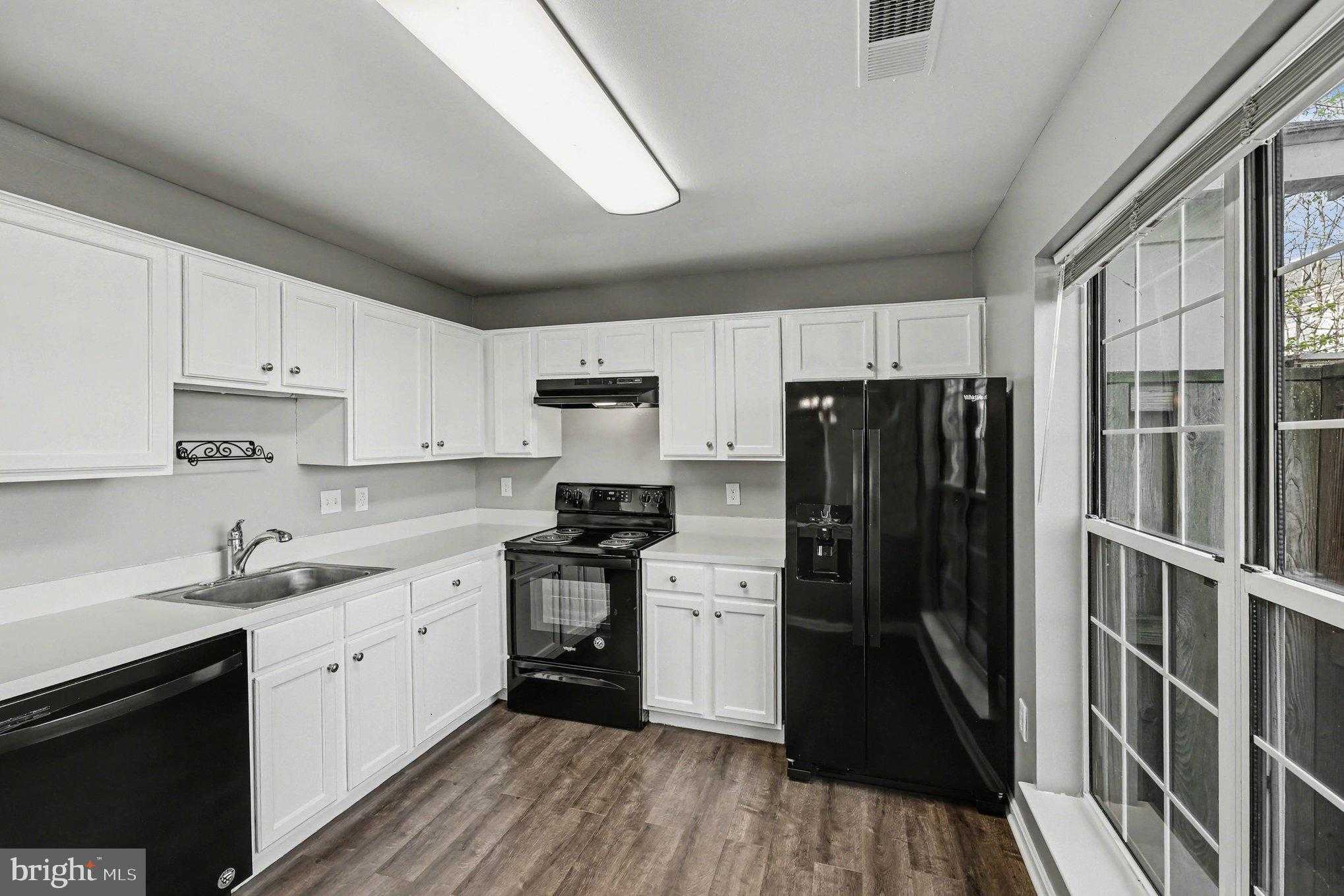 11184 Rienzi Pl Apt 102 photo 6