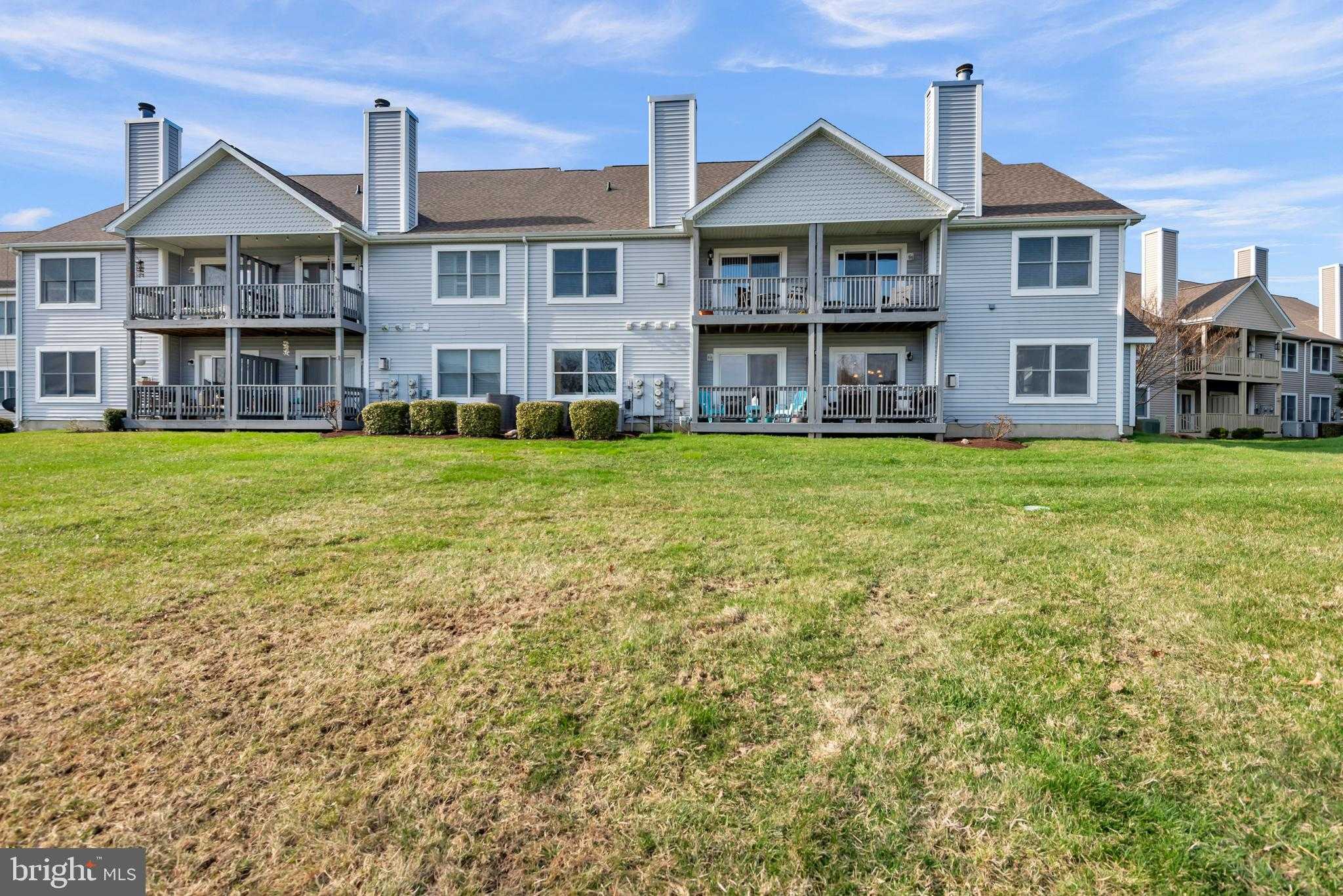 501 Teal CT photo 34