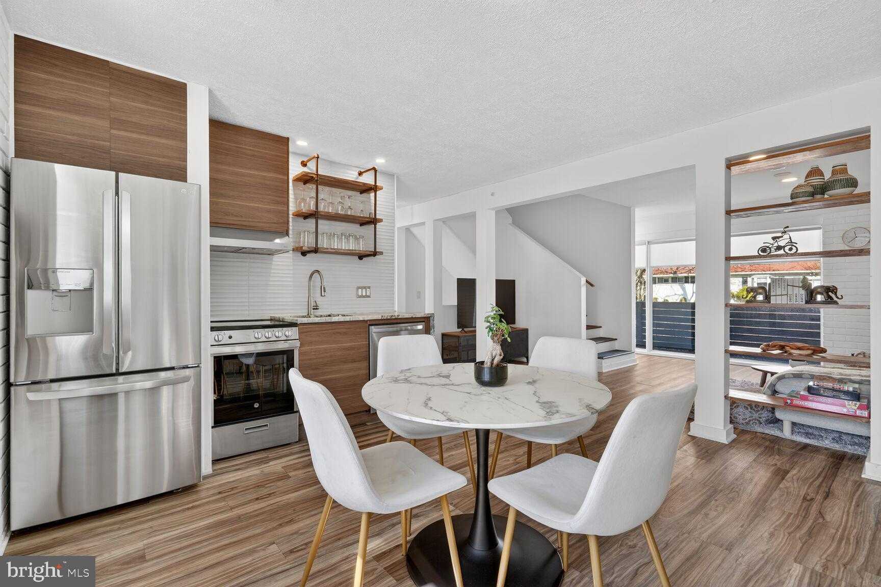 1501 Bradley Ave photo 10