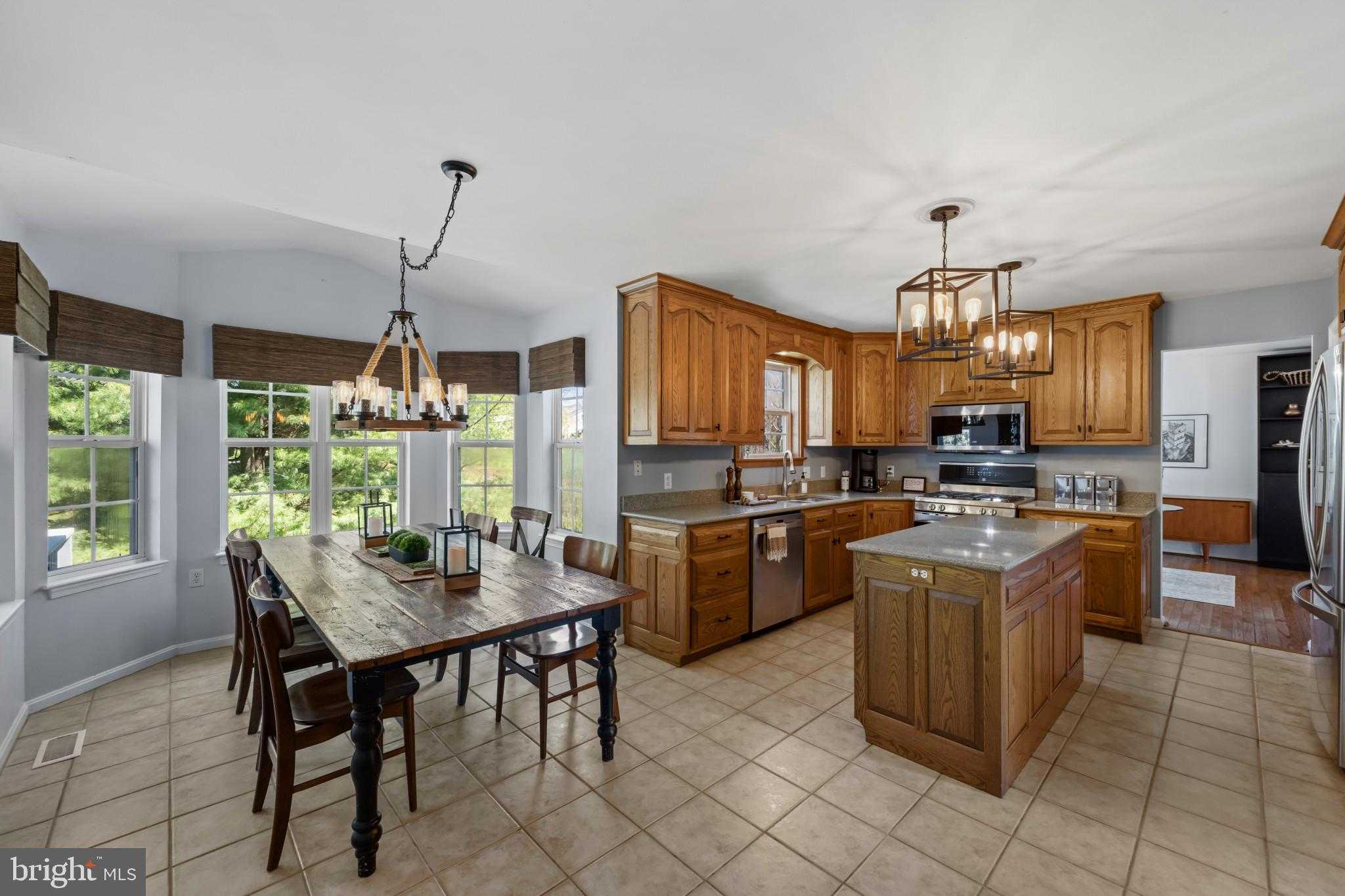 25 Cypress Point CT photo 11