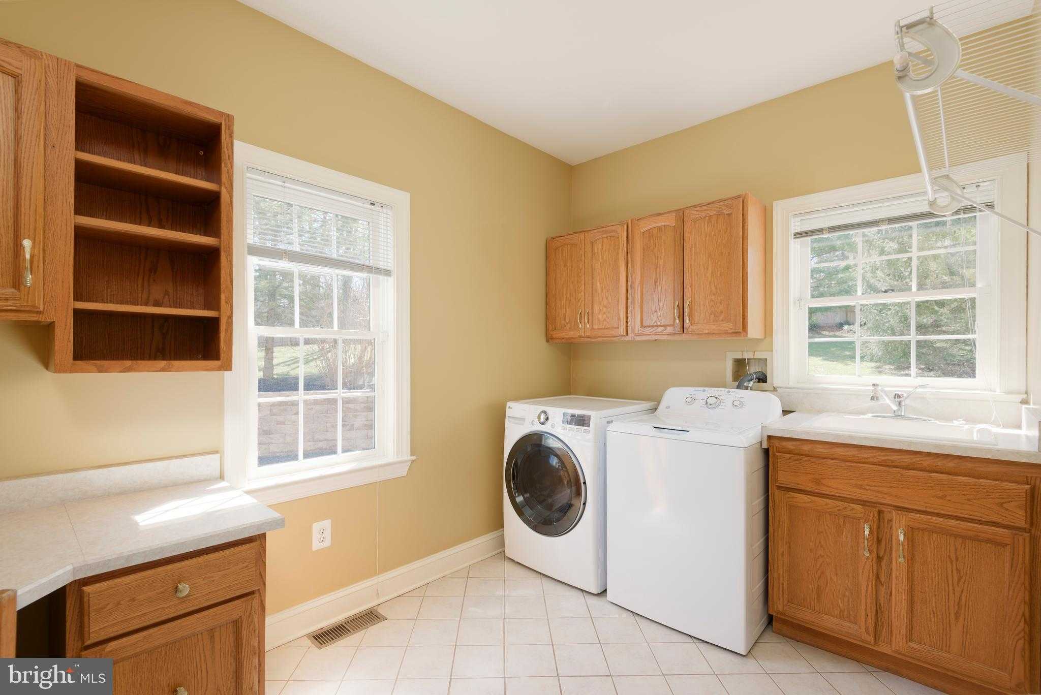 1198 Carrie Ln photo 23