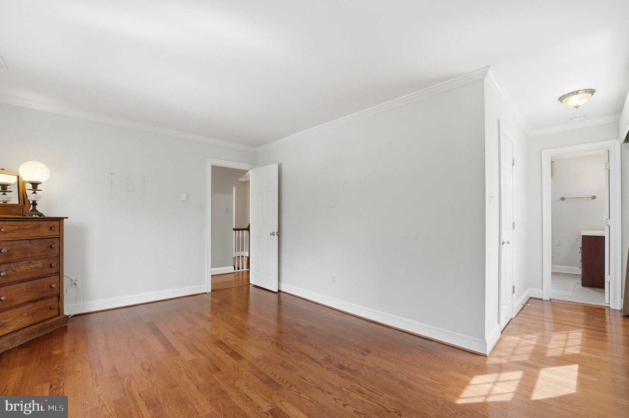 8277 Lock Ln photo 34