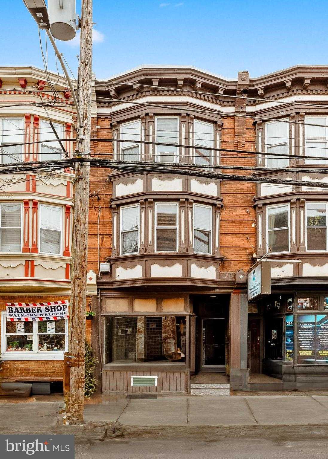 212 Fairmount Ave photo 2