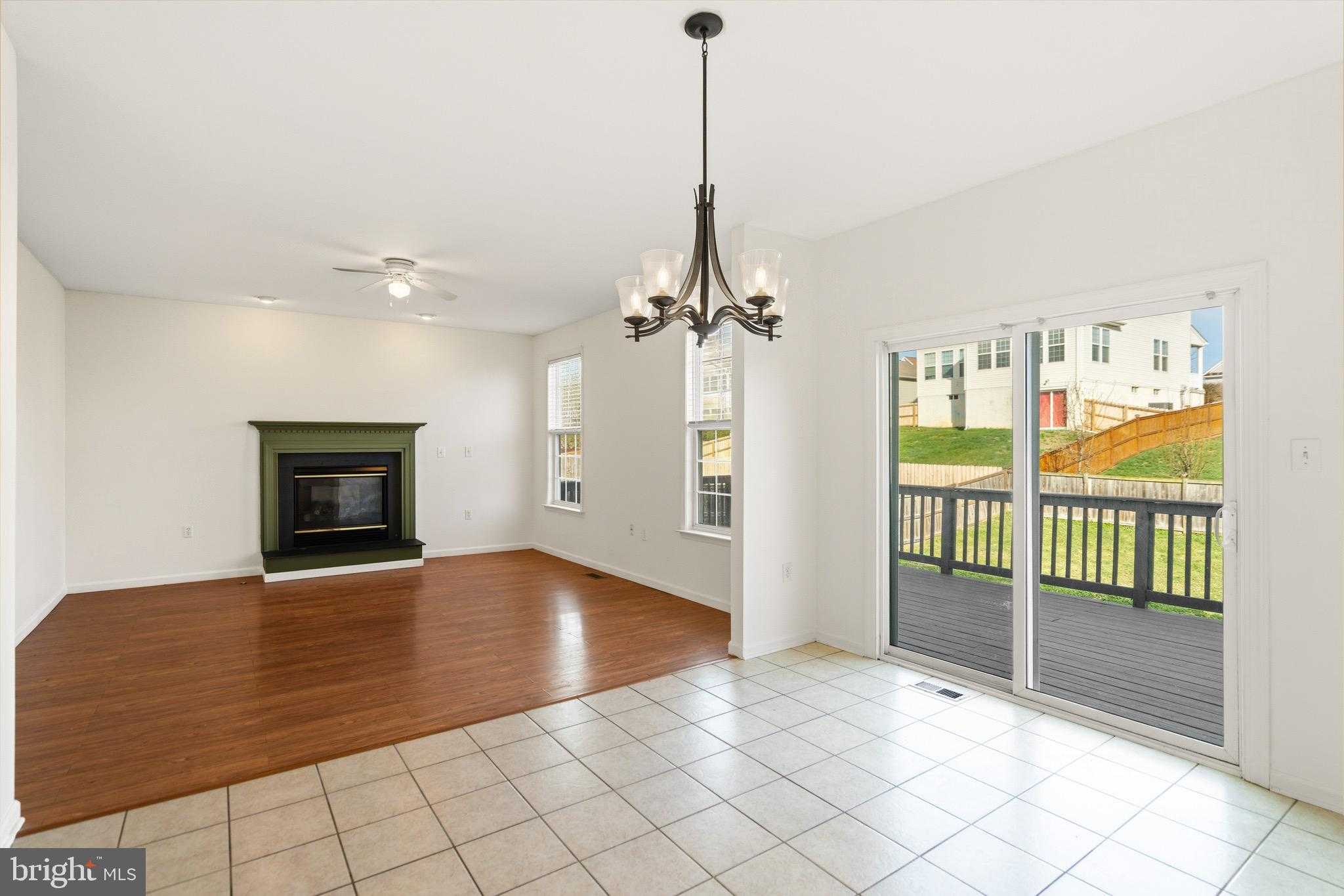 471 Bentley Dr photo 18