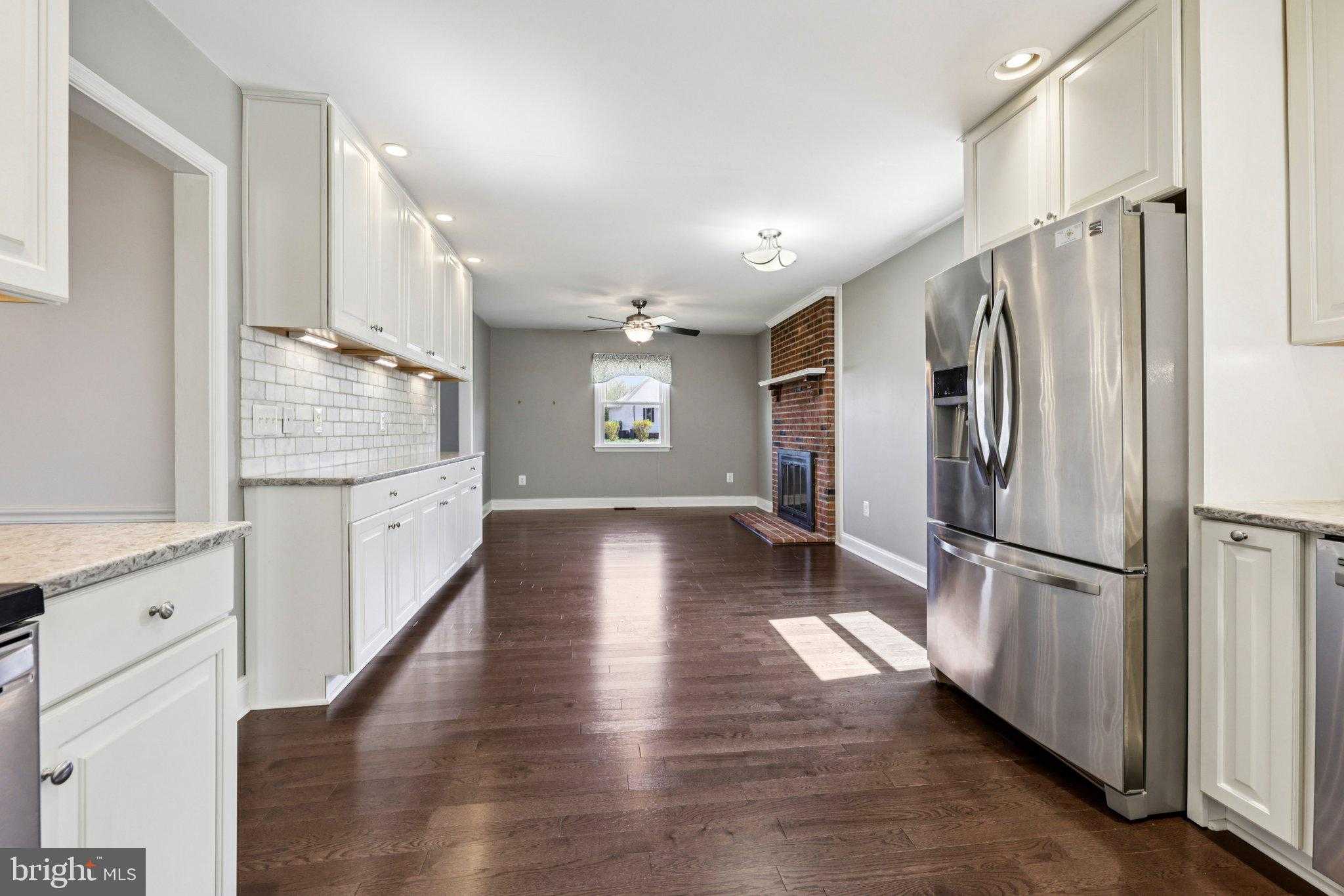 12016 Grantwood Dr photo 19