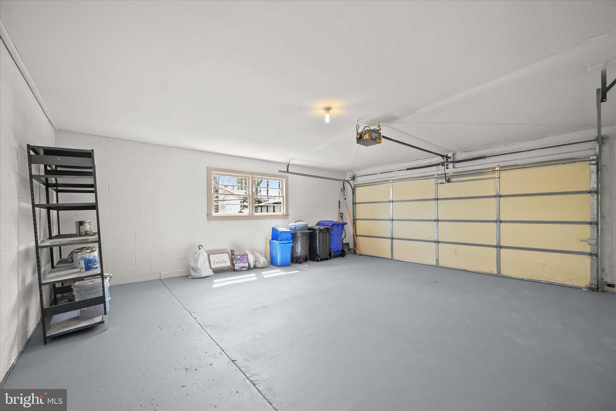 7001 Hopewood St photo 38