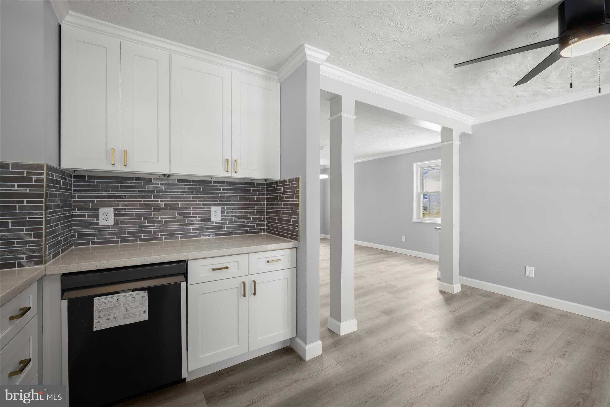 6704 Eldridge St photo 12