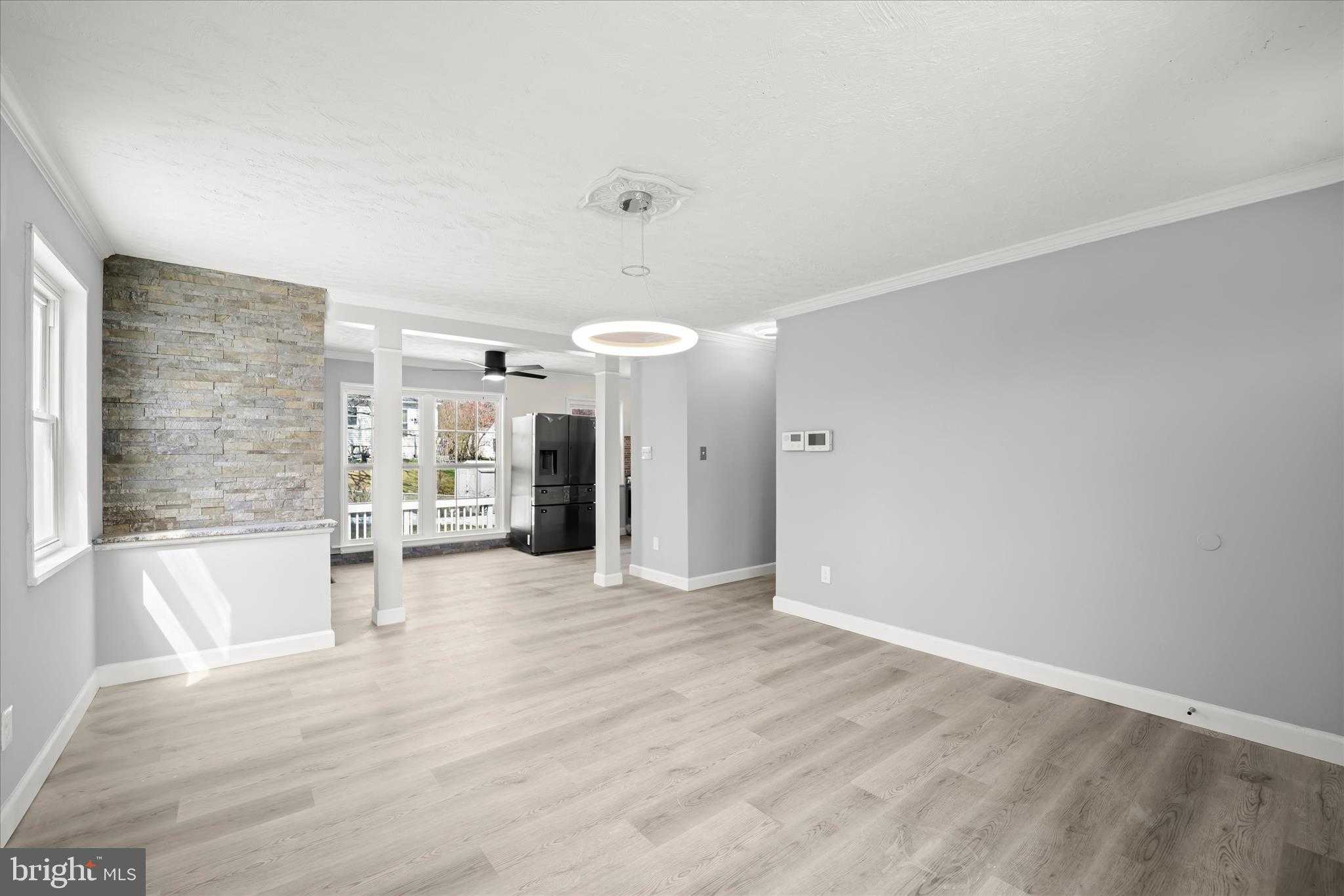 6704 Eldridge St photo 8