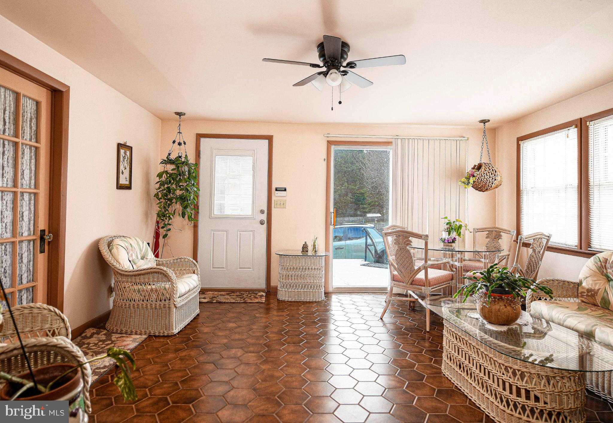 5 Glenville Rd photo 2