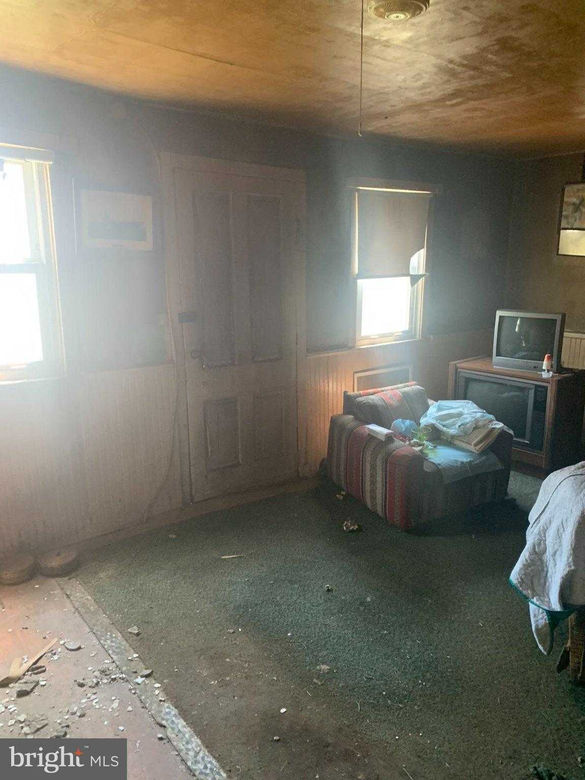 819 Erie St photo 12