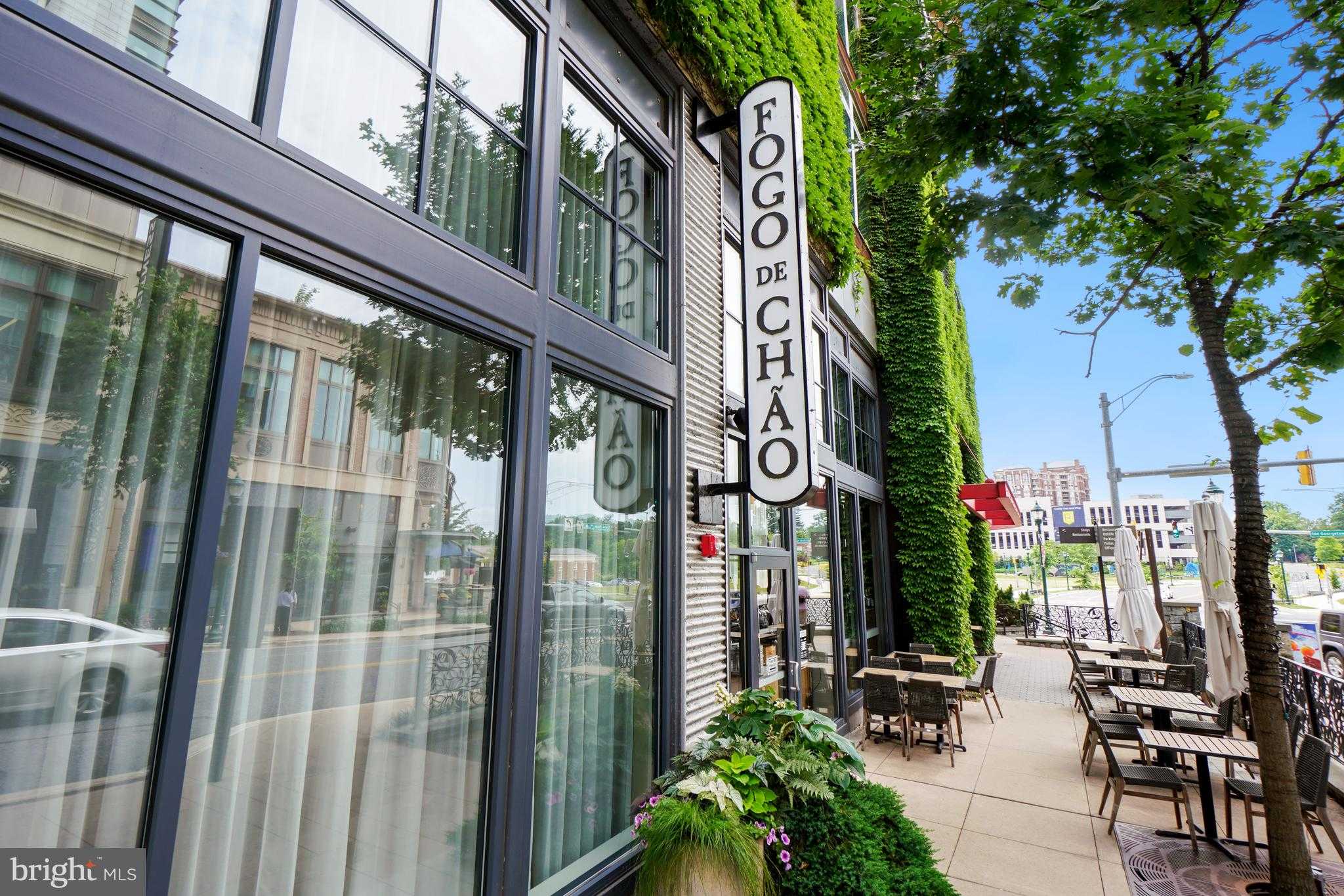 11419 Commonwealth Dr Apt 303 photo 44