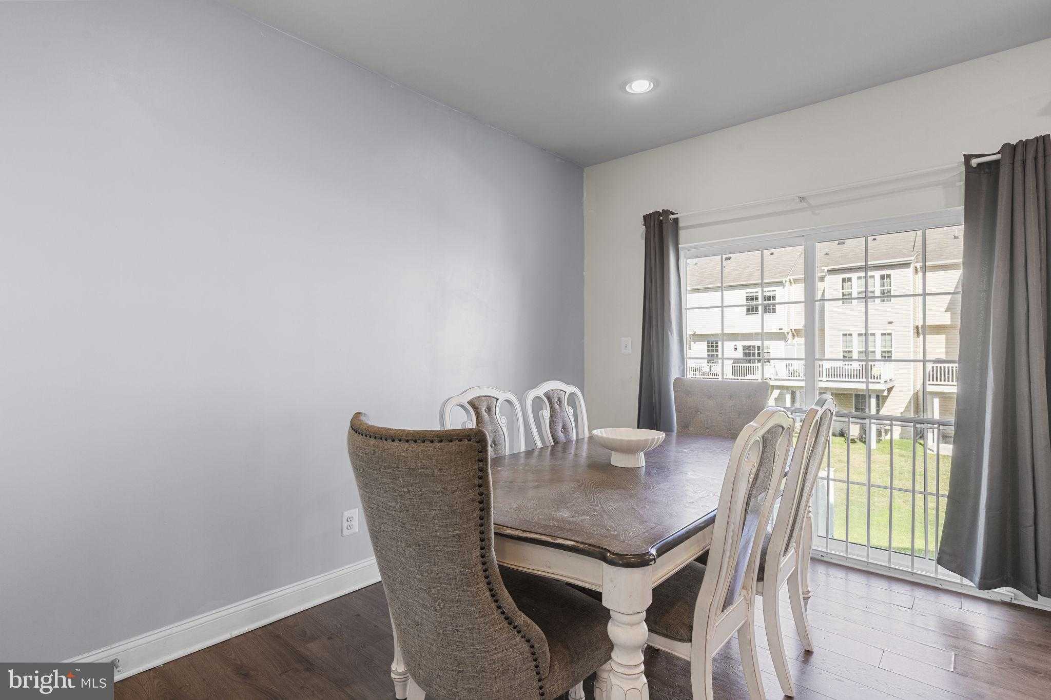 623 Heathland Trl photo 9