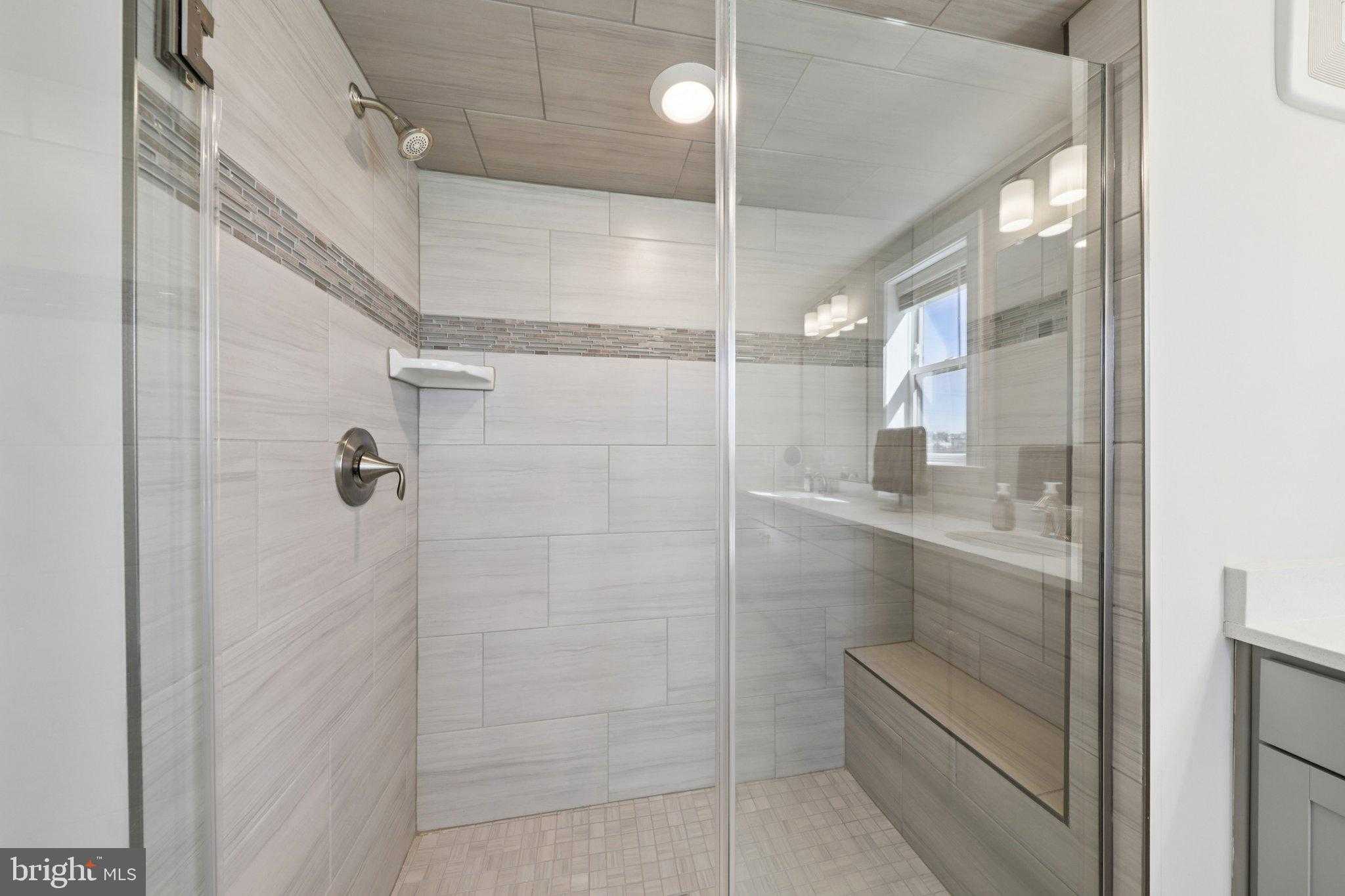 2390 Stella Pl photo 28