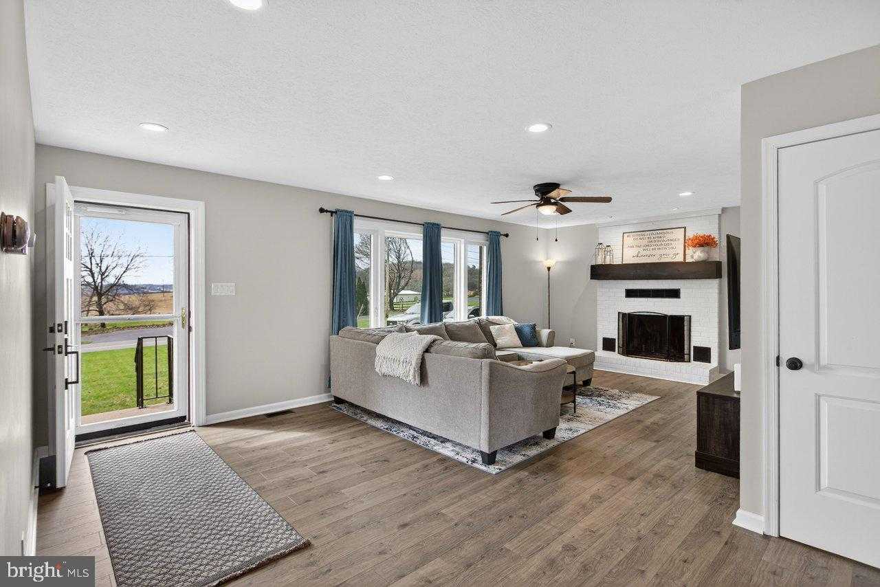 1258 Longs Pump Rd photo 5