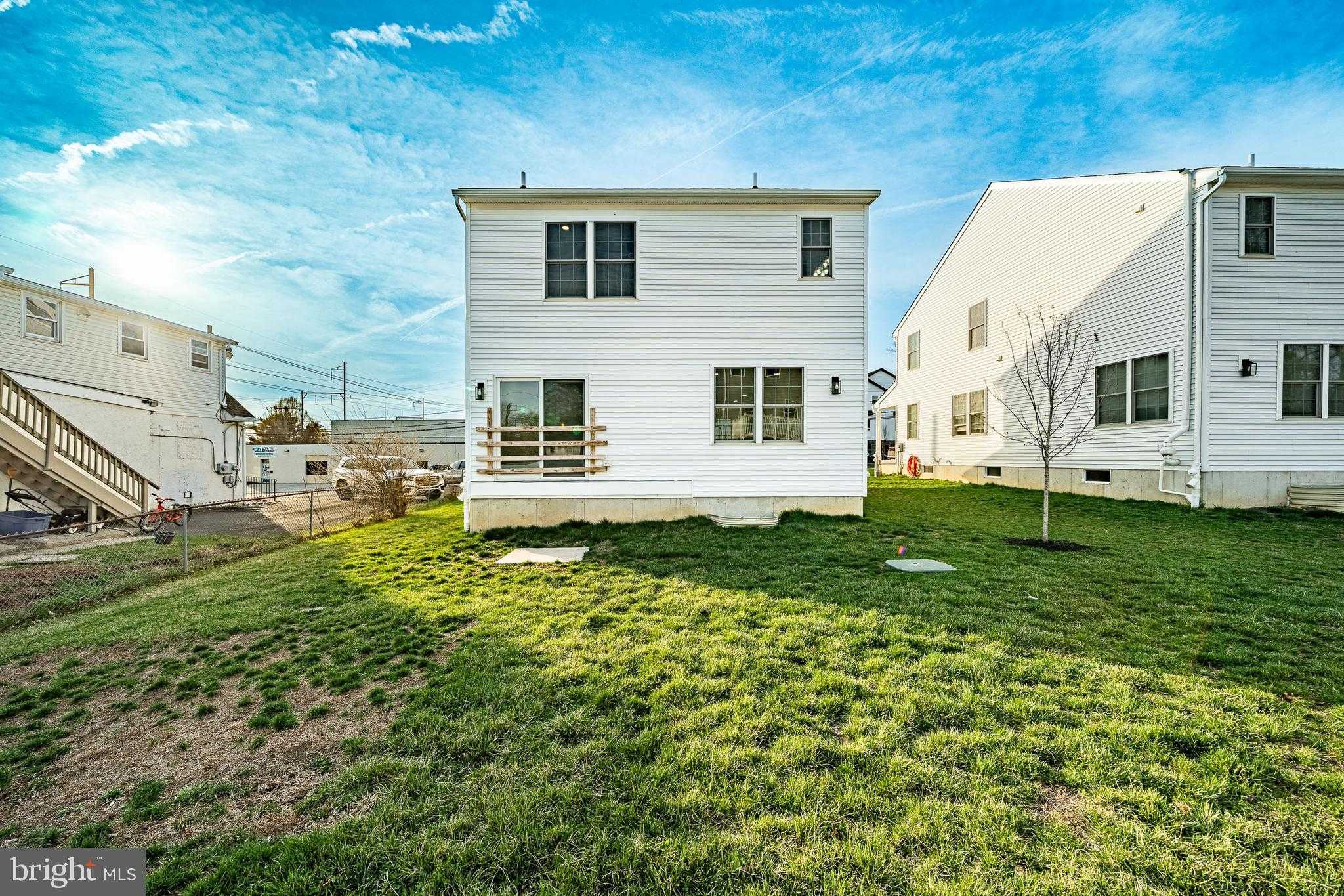 113 Jackson Ave photo 30