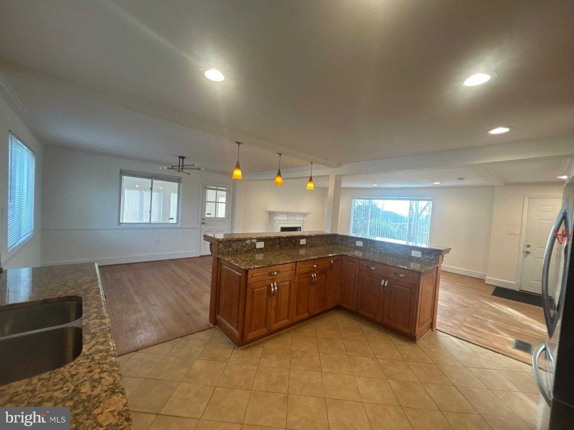 5718 Black Hawk Dr photo 13