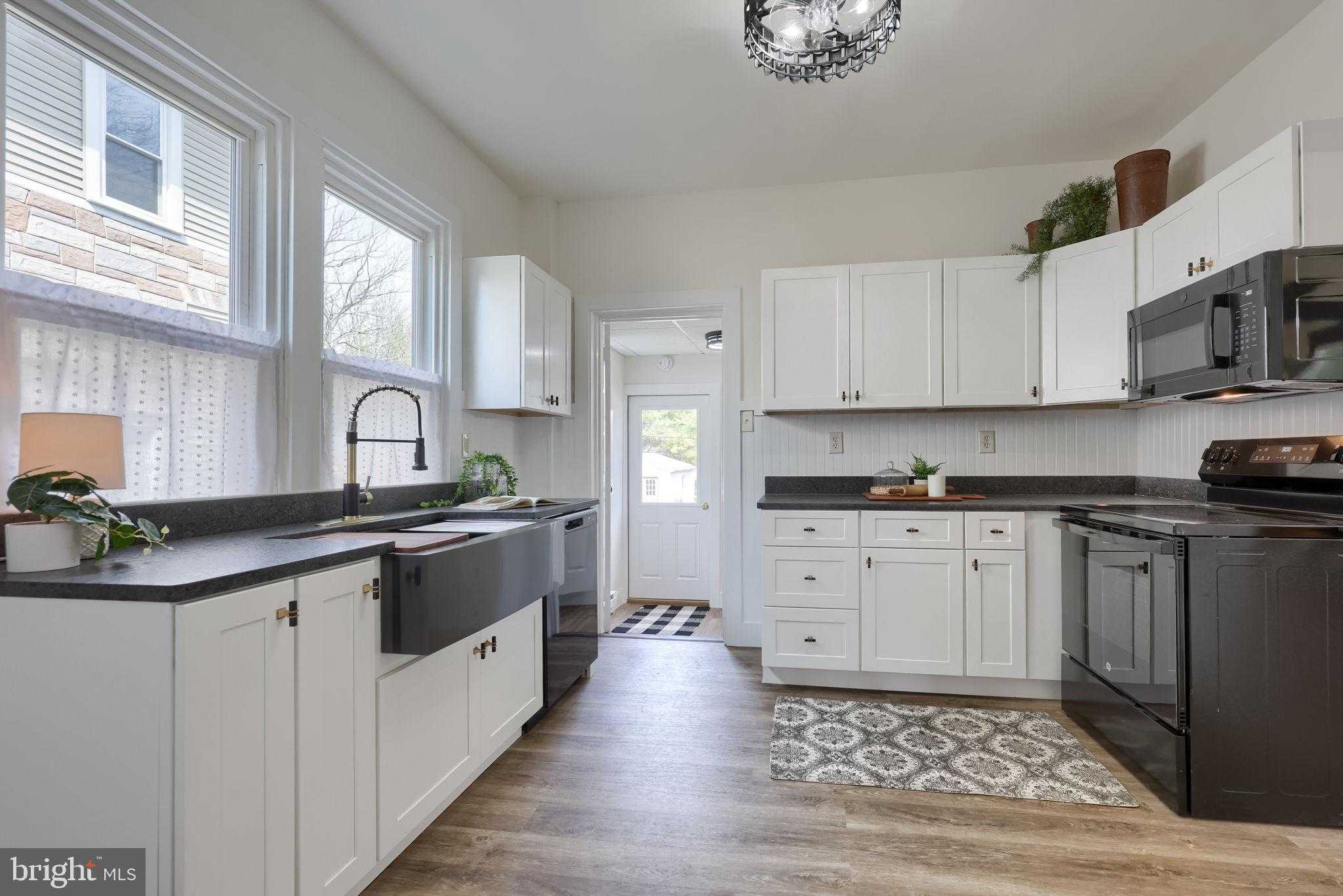 631 S Broad St photo 31