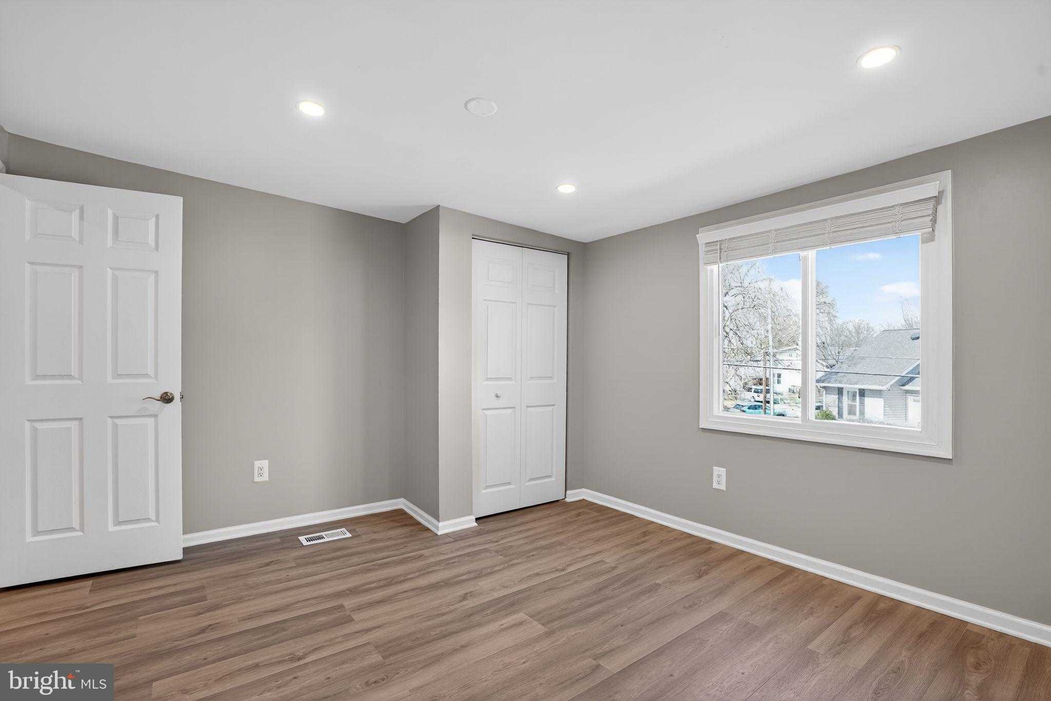 4103 Shepherd St photo 28