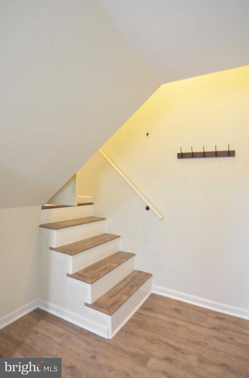 3723 Kemper Rd photo 20