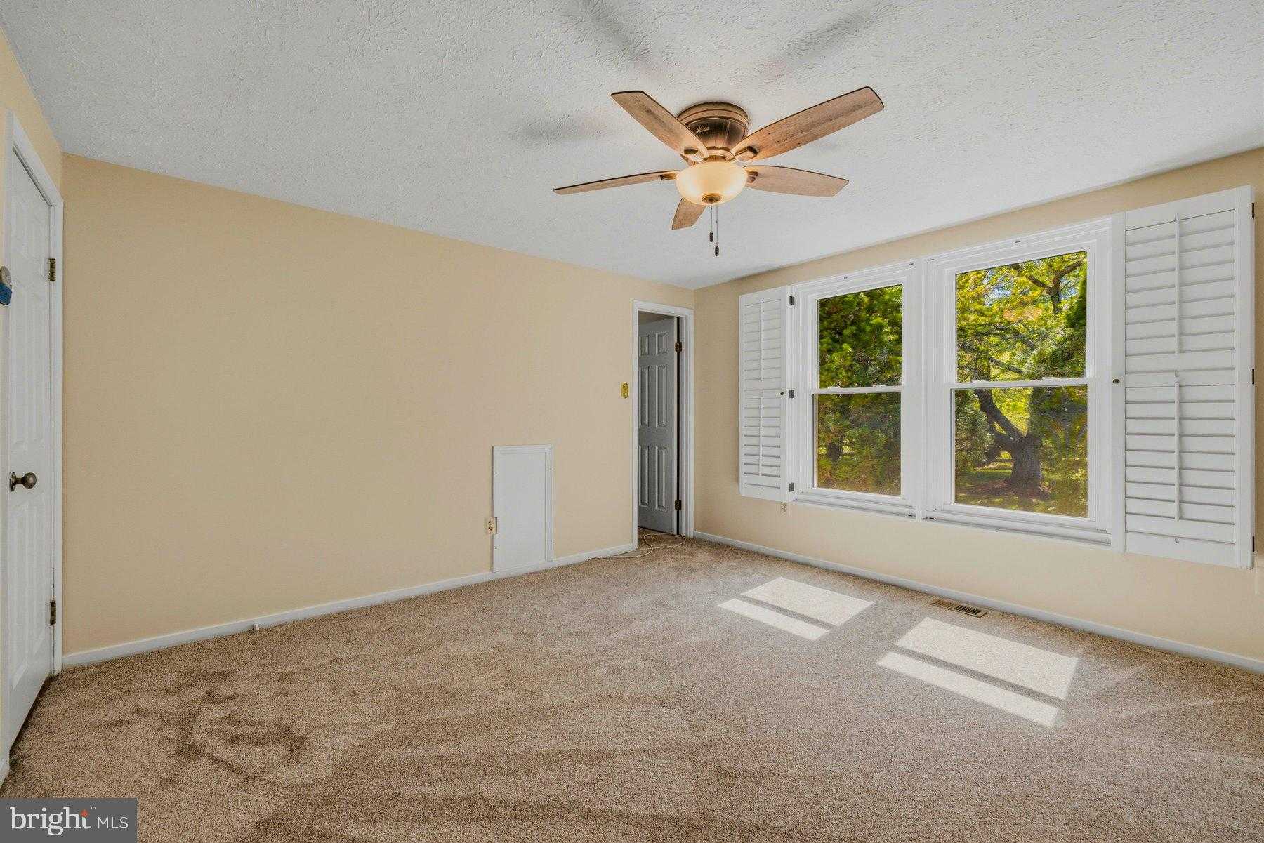 2713 Jay Bird CT photo 28