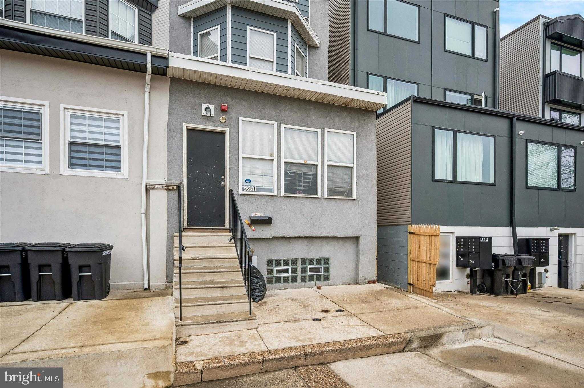 3851 N Broad St photo 2